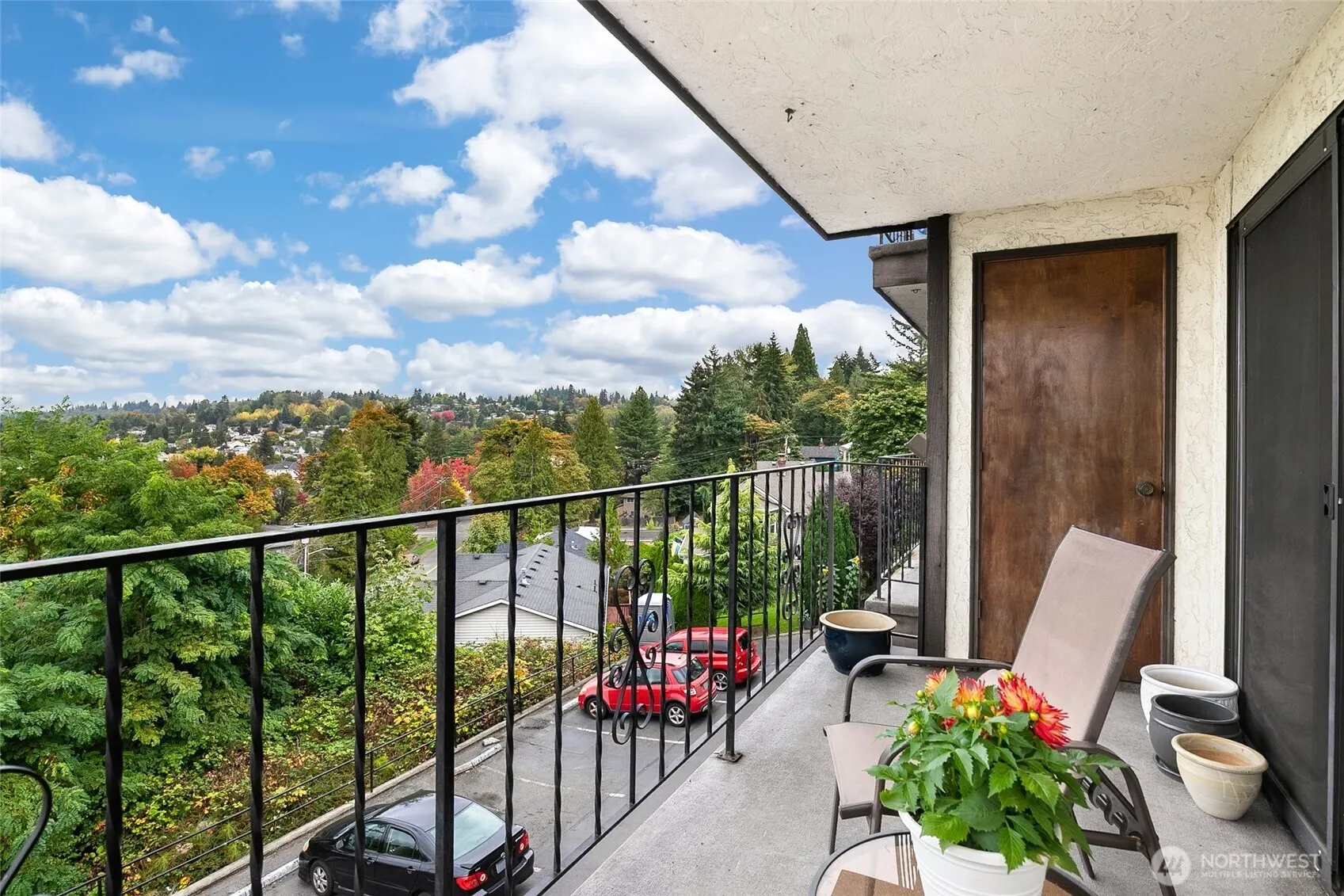 317 Kennebeck Avenue S #204, Kent, WA 98030