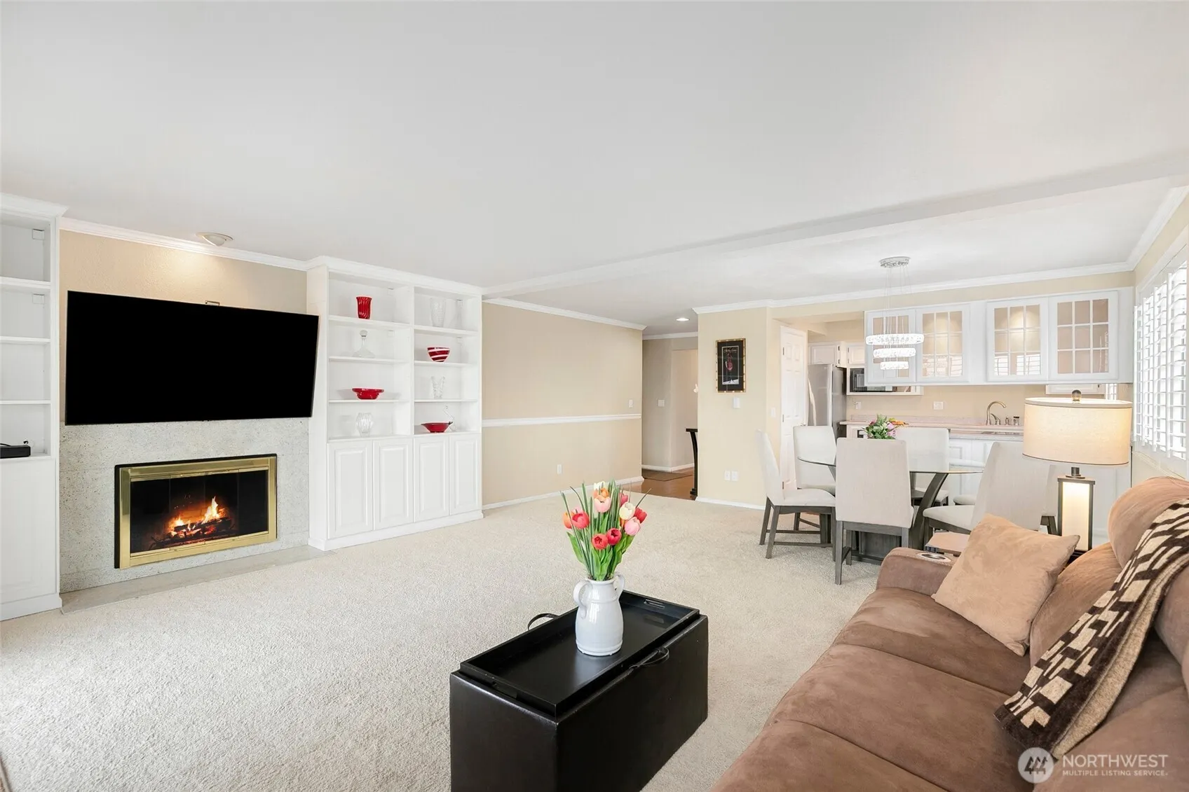 317 Kennebeck Avenue S #204, Kent, WA 98030