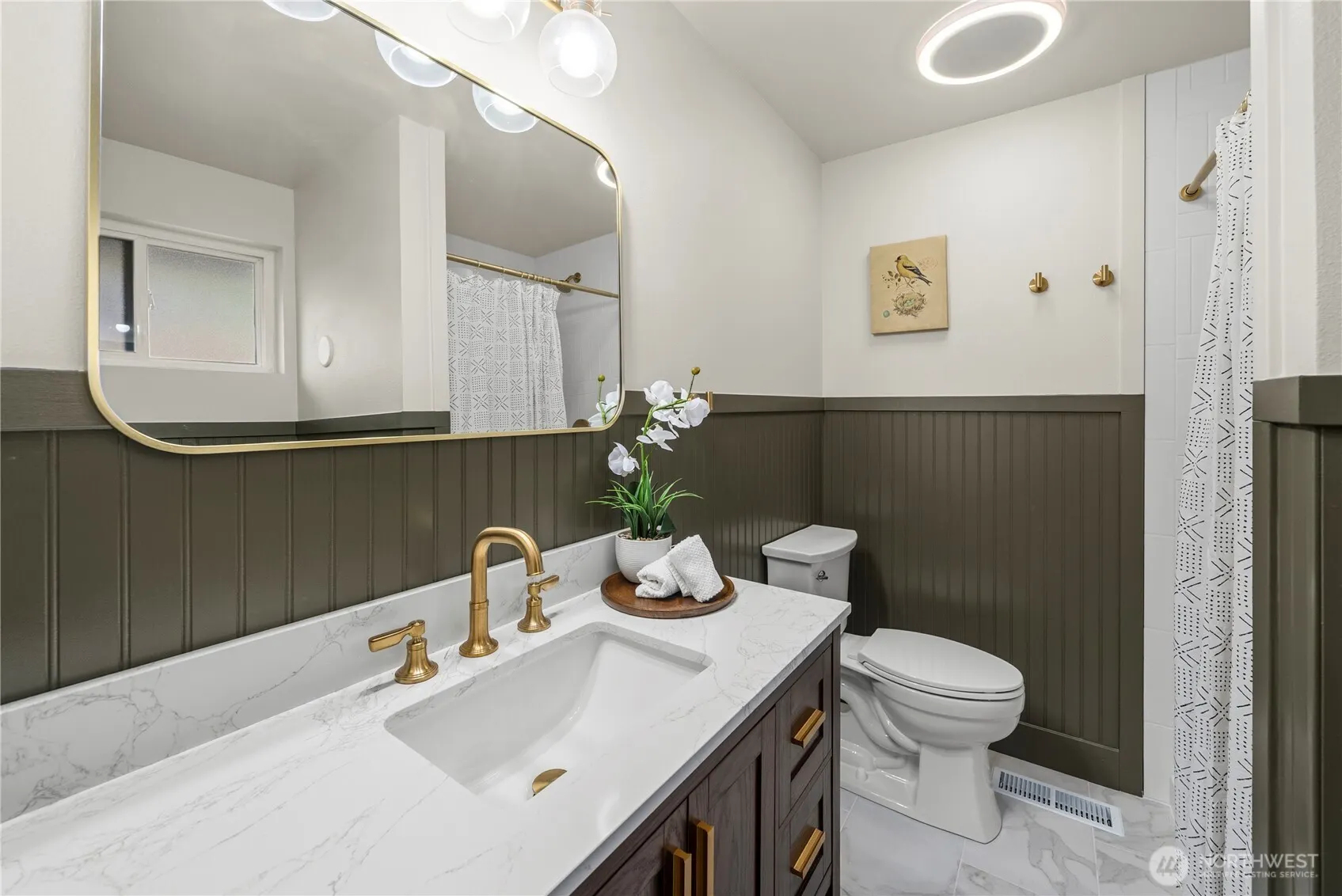 9628 S 214th Street , Kent, WA 98031