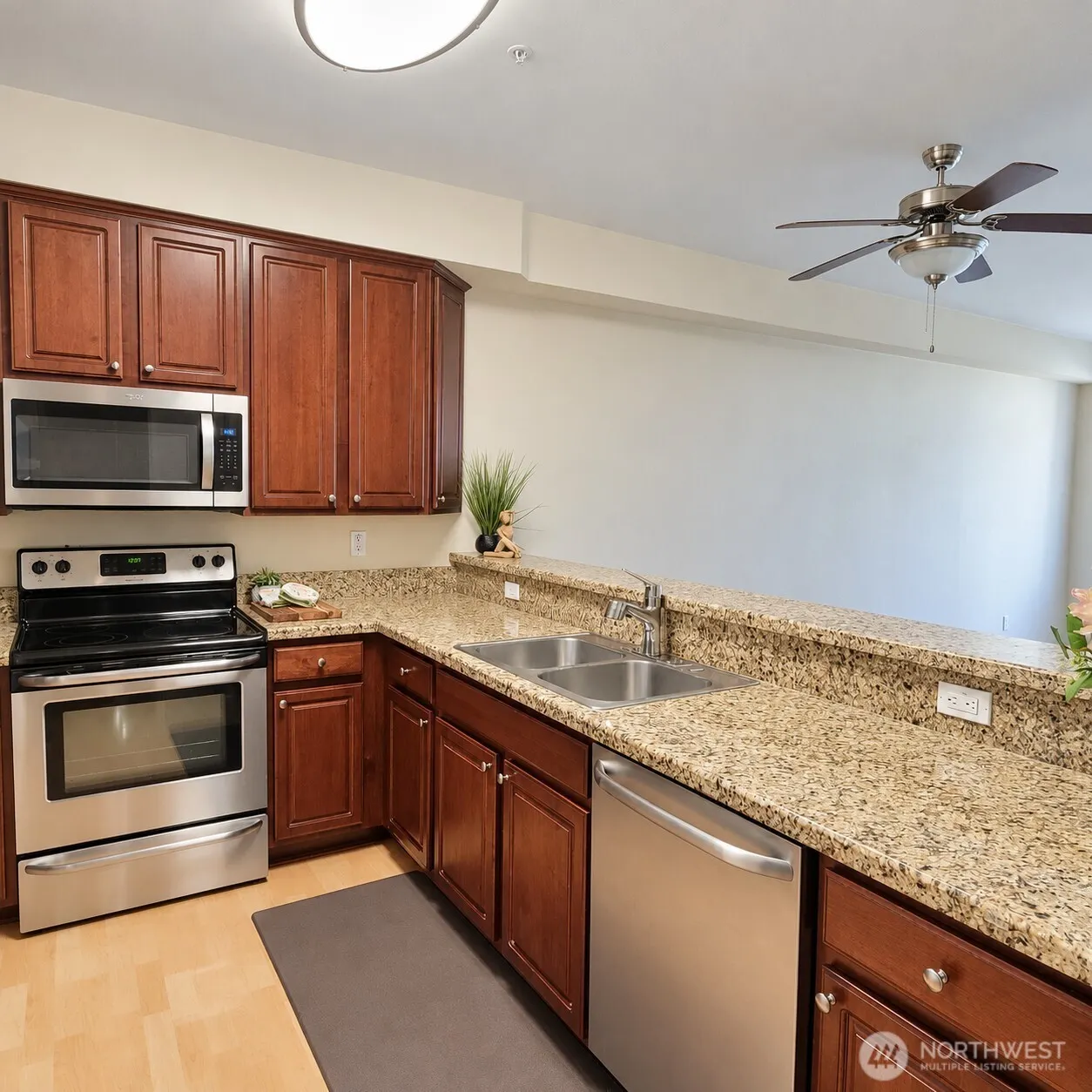 225 Logan Avenue S #106, Renton, WA 98057