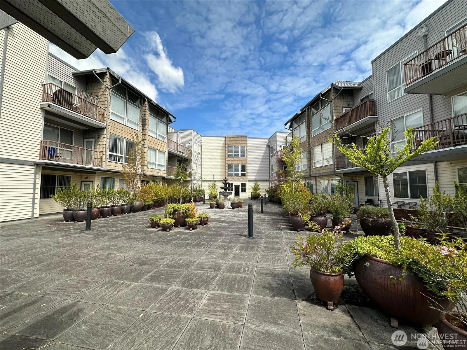225 Logan Avenue S #106, Renton, WA 98057