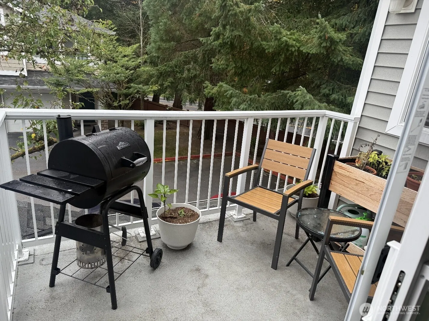 22121 41st Place S #202, Kent, WA 98032