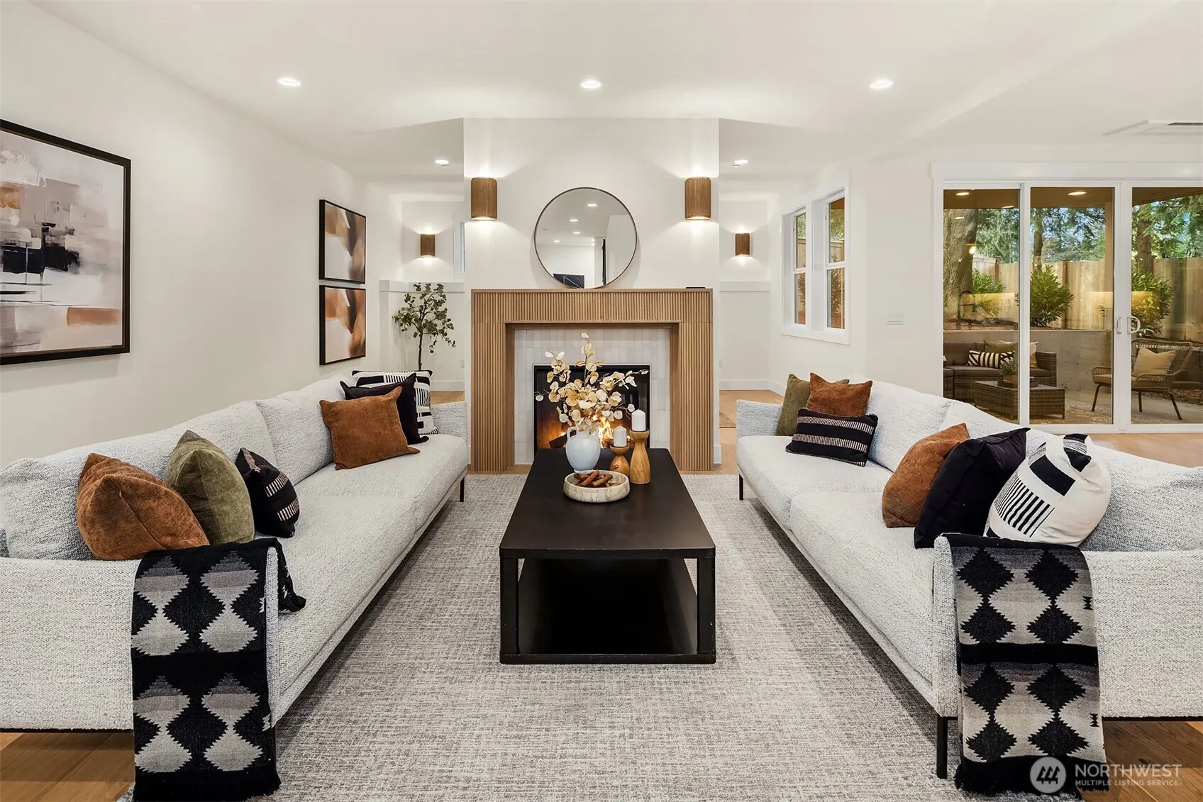 11814 - 11810 NE 103rd Place , Kirkland, WA 98033