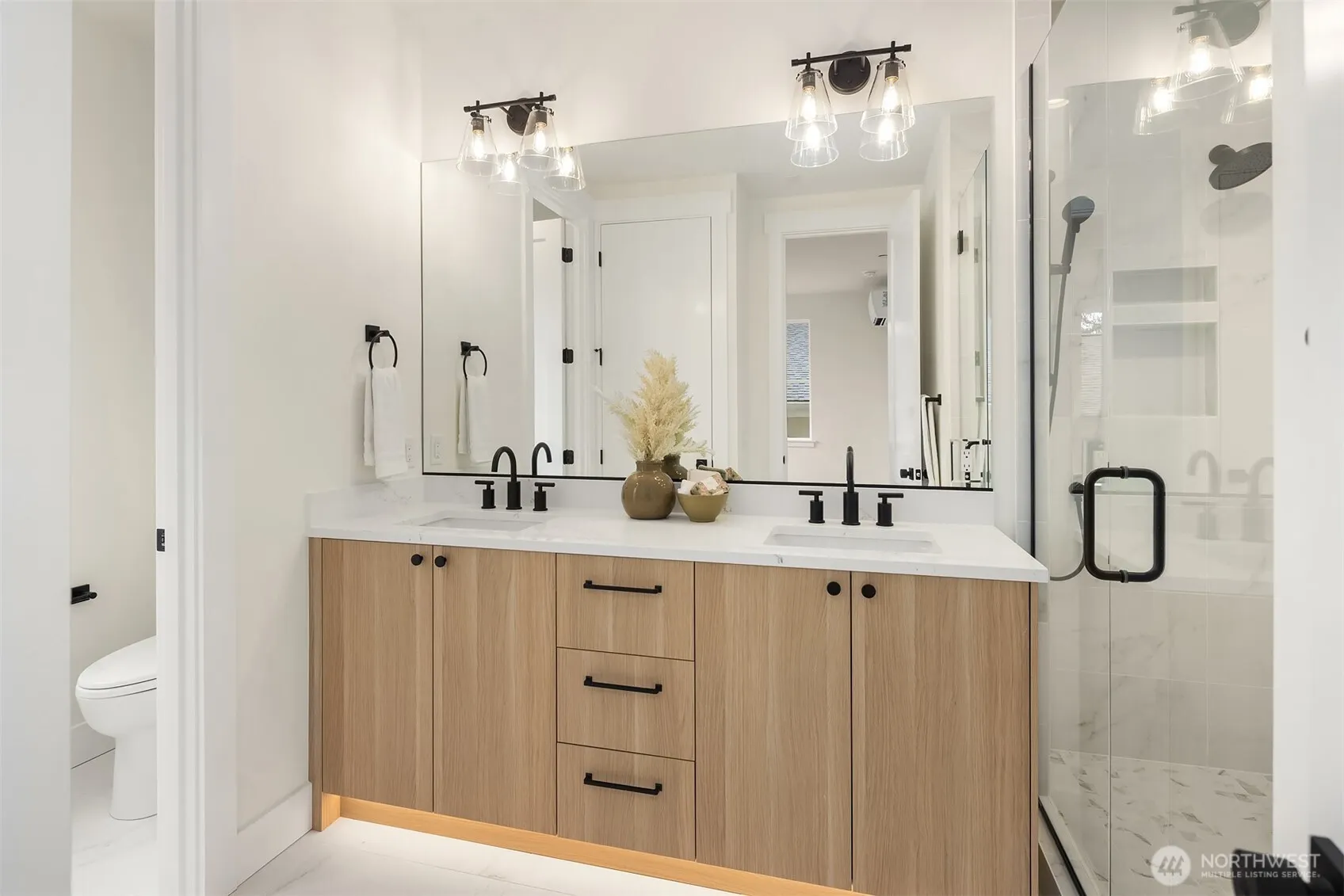 11814 - 11810 NE 103rd Place , Kirkland, WA 98033