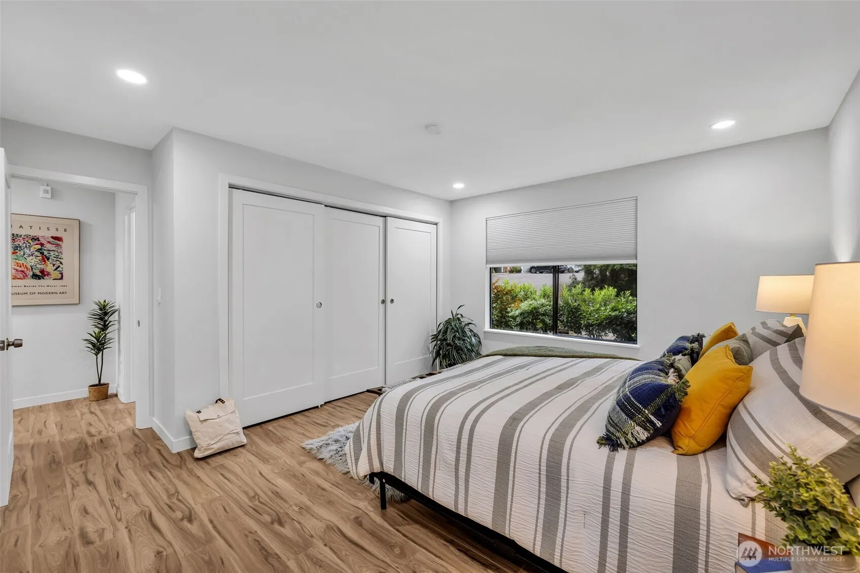 11701 100th Avenue NE #4, Kirkland, WA 98034