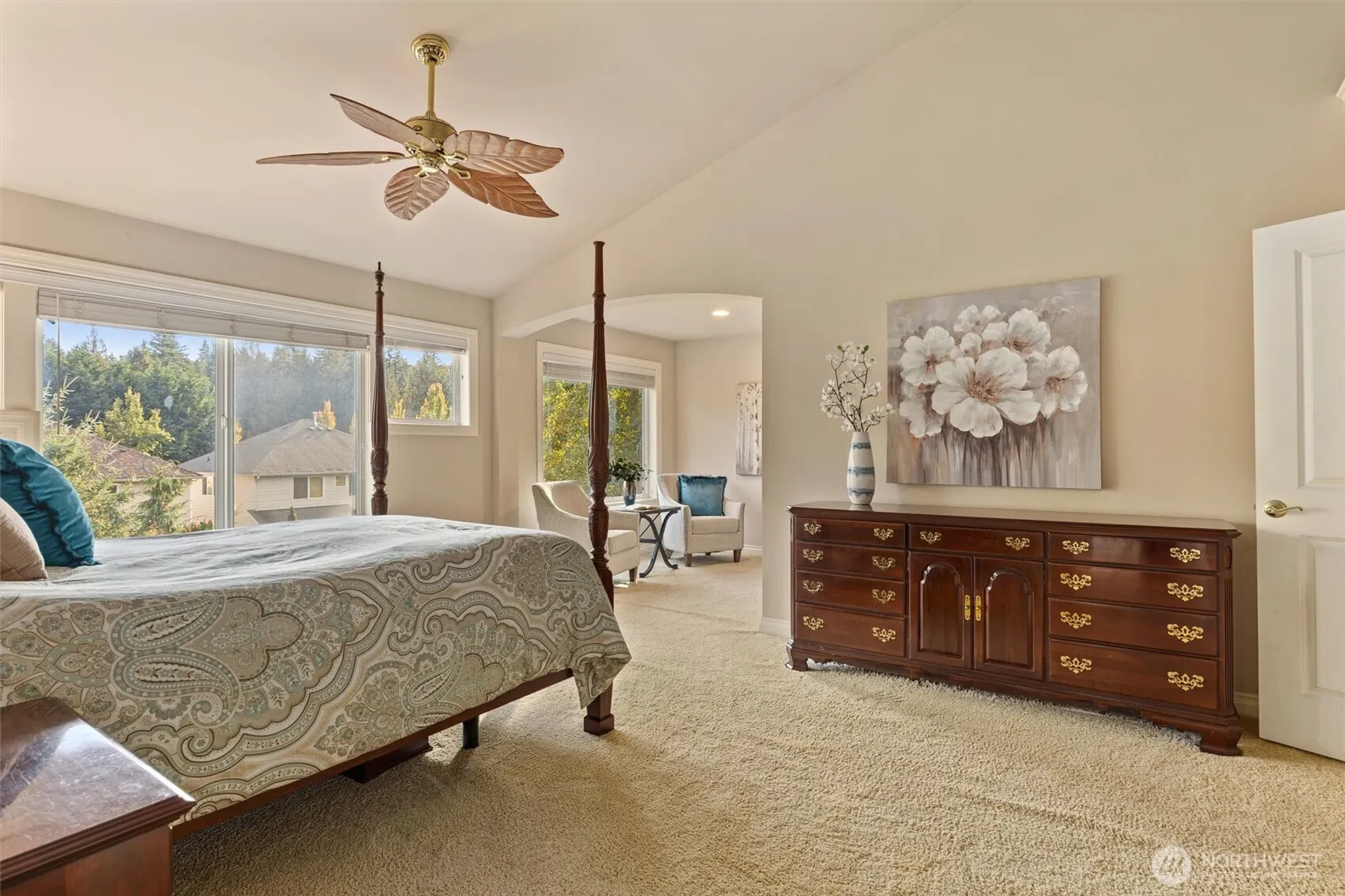 22307 NE 6th Court , Sammamish, WA 98074