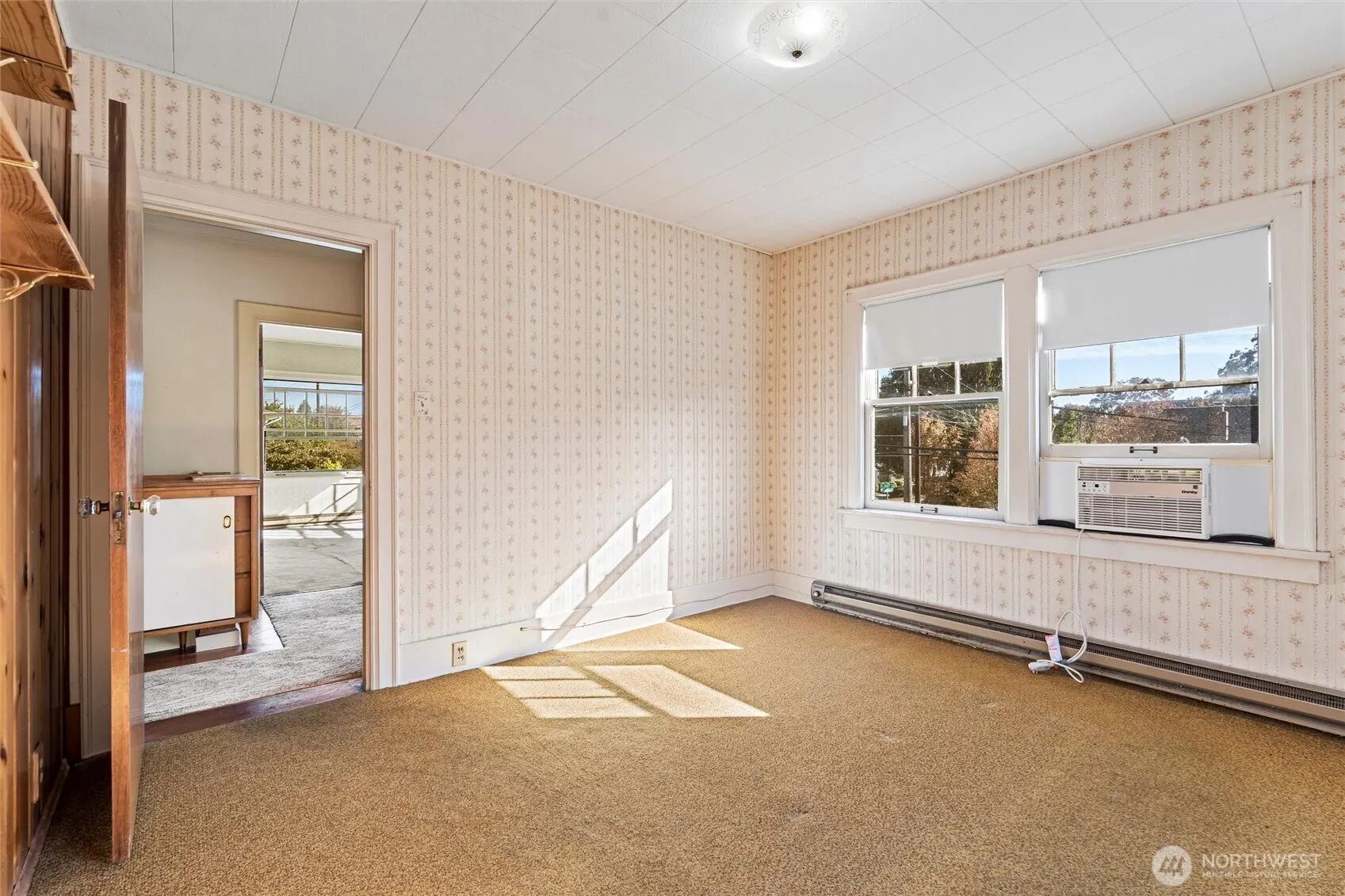 1624 N 46th Street , Seattle, WA 98103