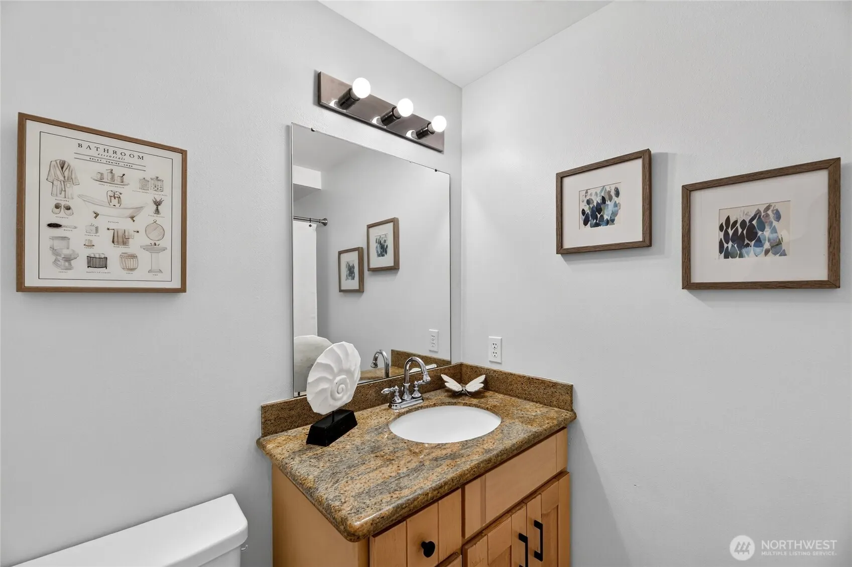 1930 W Cypress Way #A, Lynnwood, WA 98036