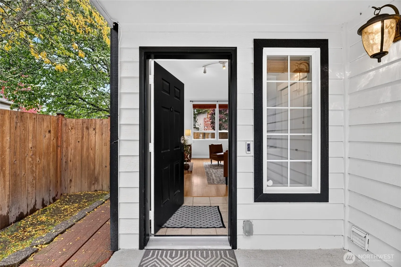 1930 W Cypress Way #A, Lynnwood, WA 98036
