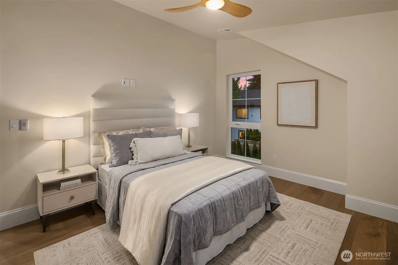 5533 106th Avenue NE, Kirkland, WA 98033