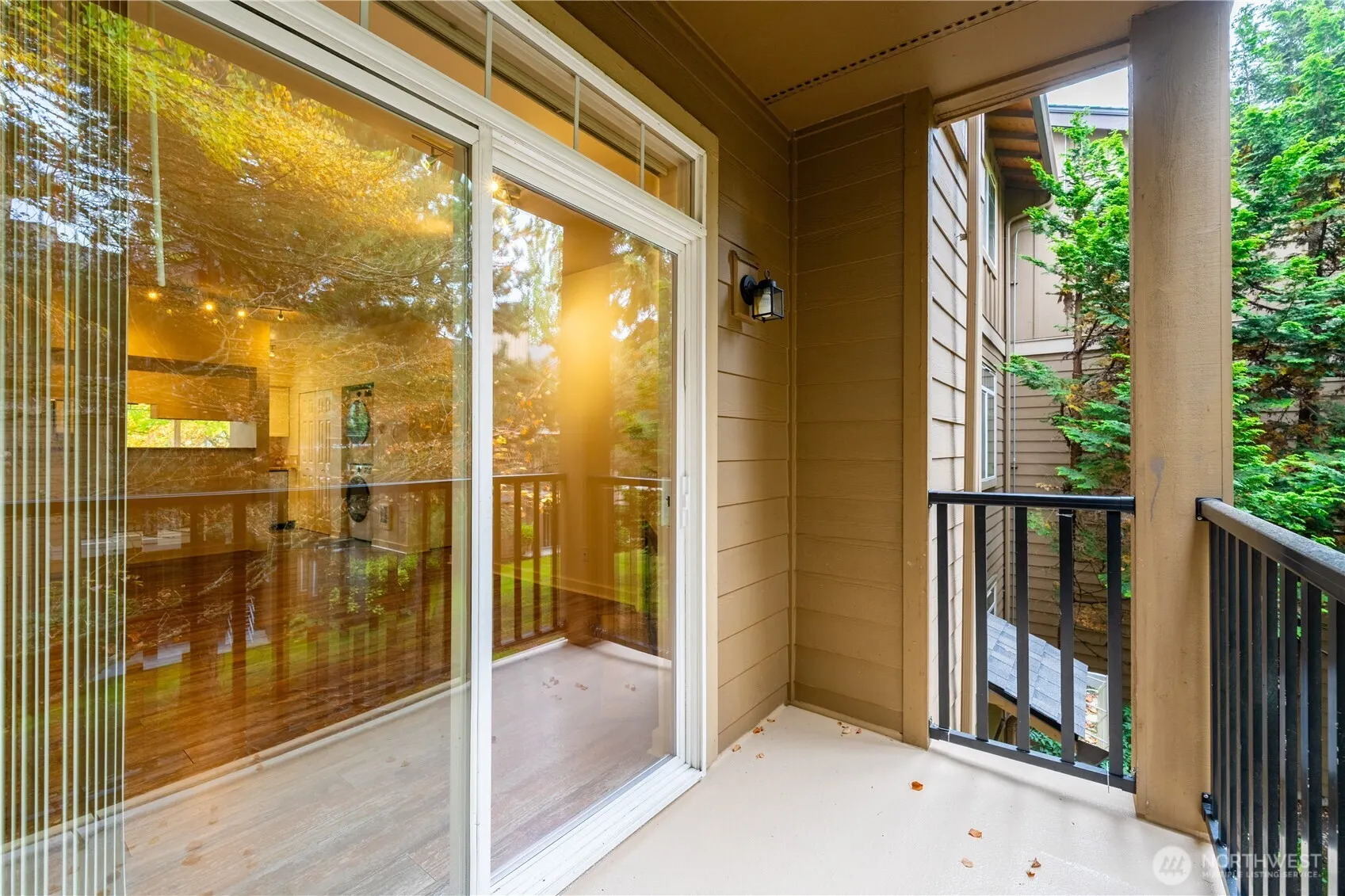 18930 Bothell Everett Highway #E203, Bothell, WA 98012
