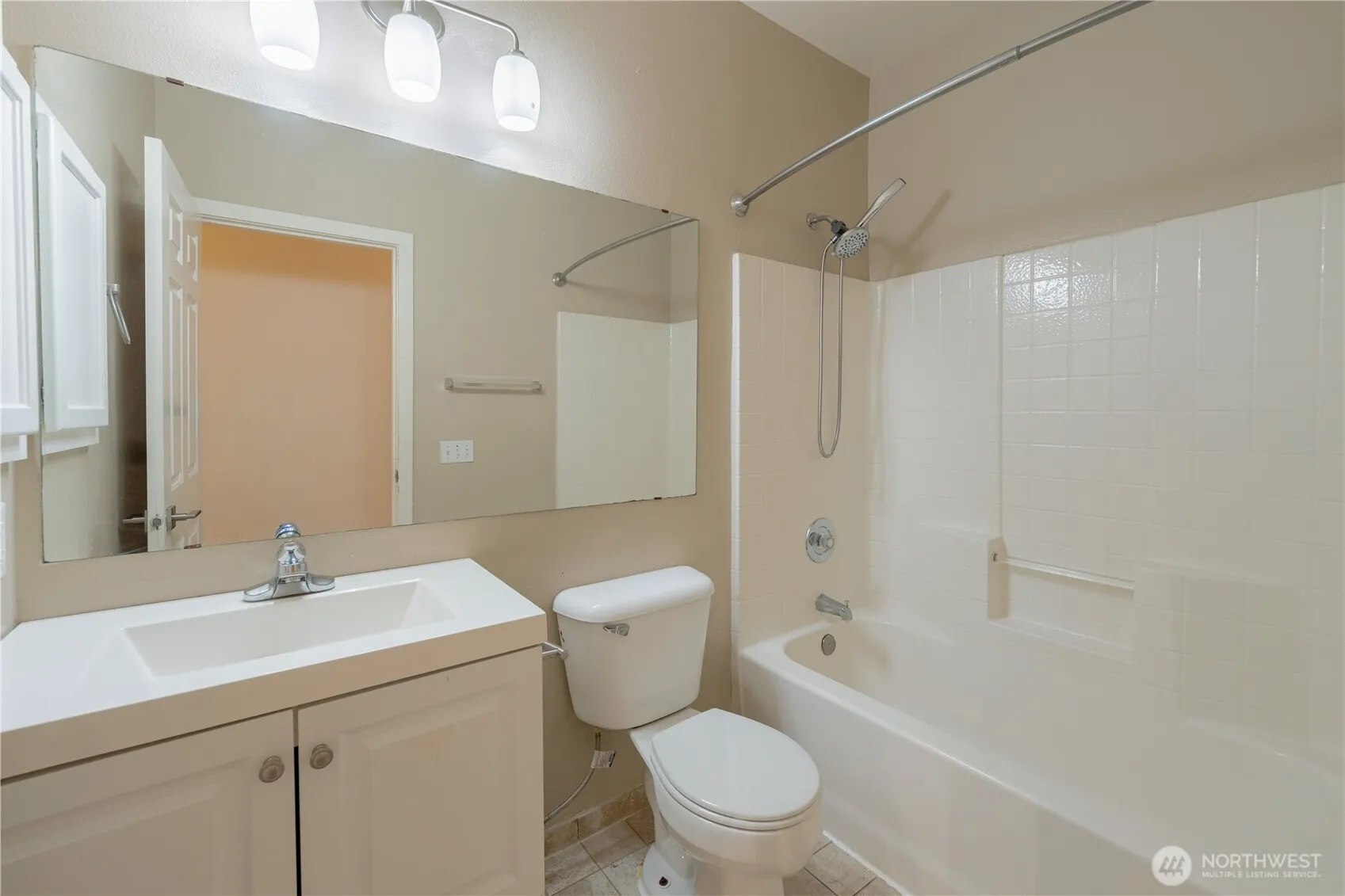 18930 Bothell Everett Highway #E203, Bothell, WA 98012