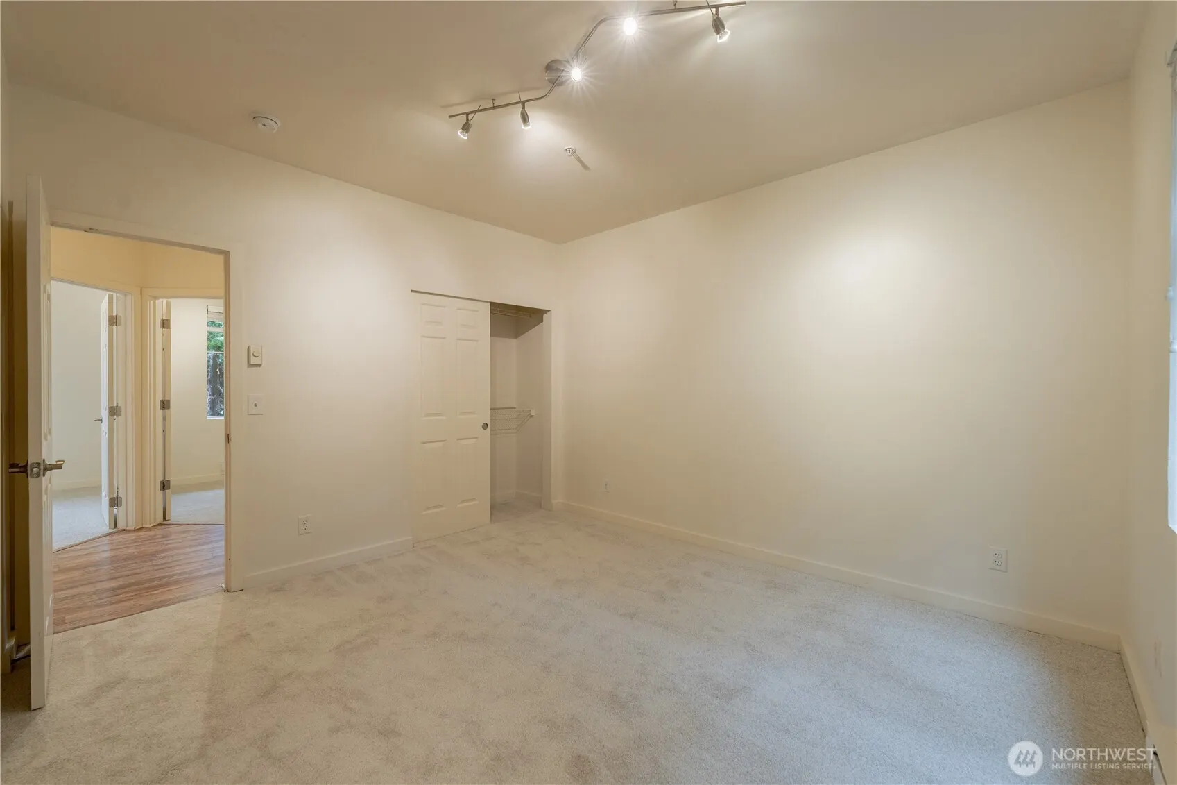 18930 Bothell Everett Highway #E203, Bothell, WA 98012