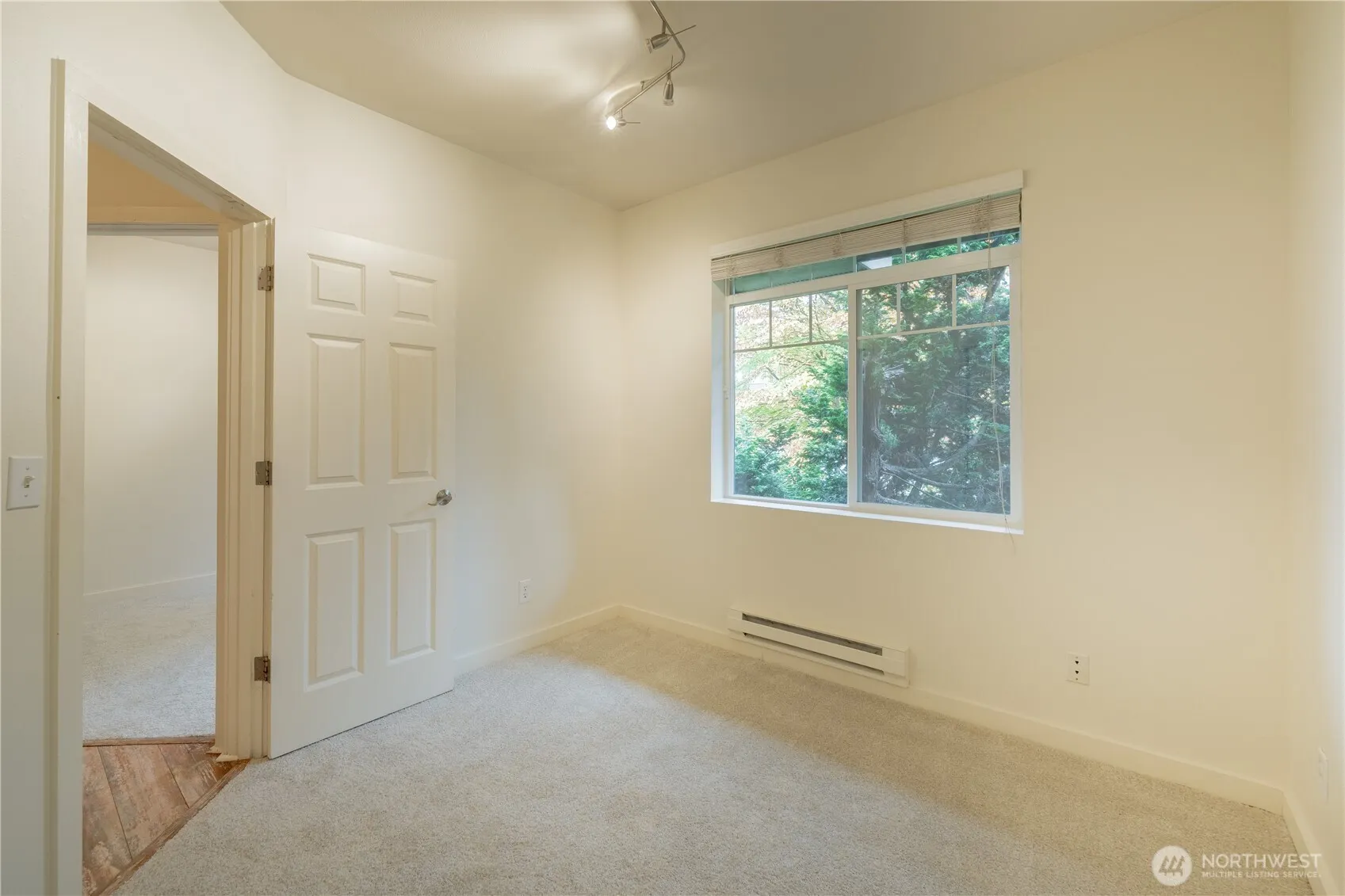 18930 Bothell Everett Highway #E203, Bothell, WA 98012