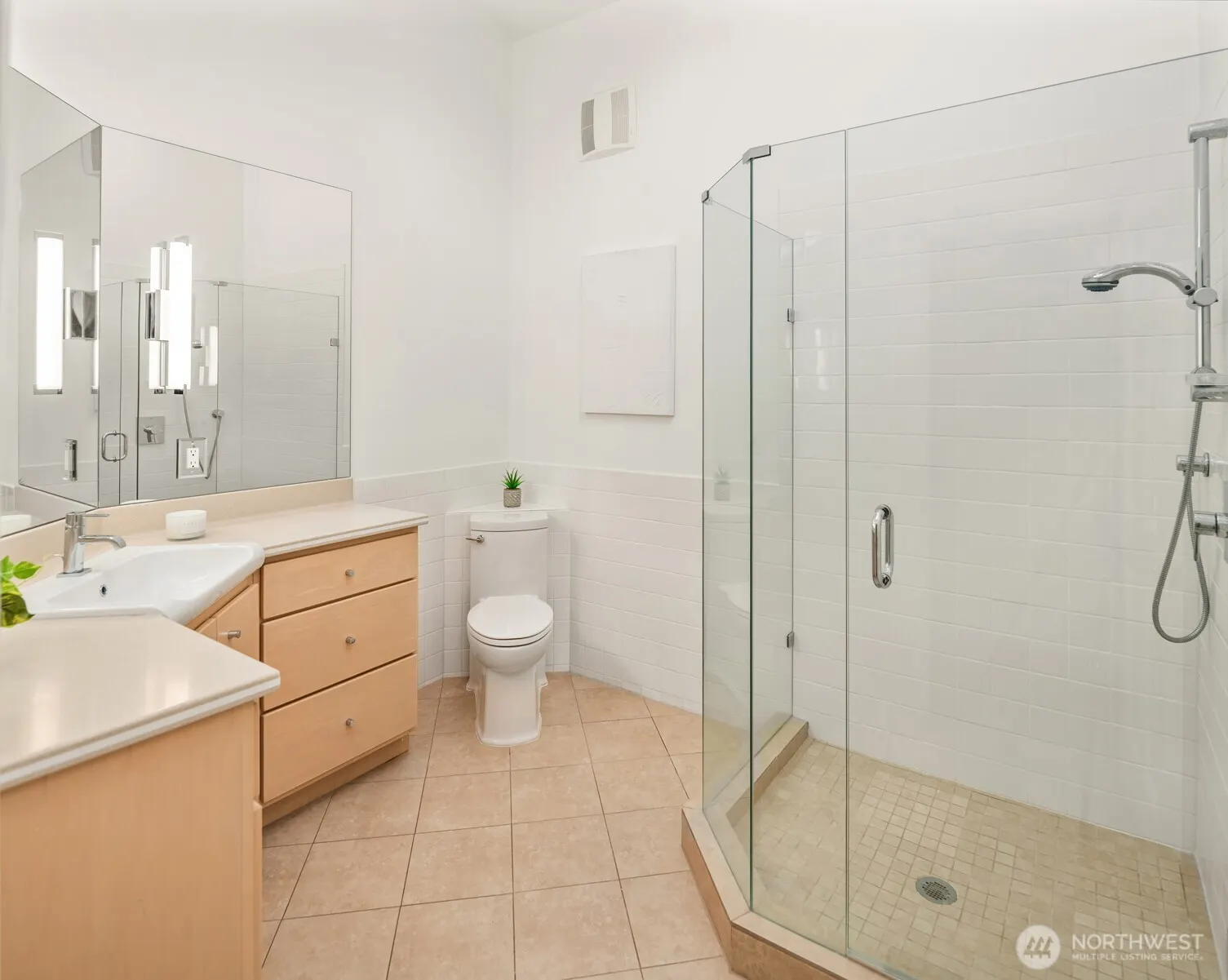 11508 165th Court NE, Redmond, WA 98052