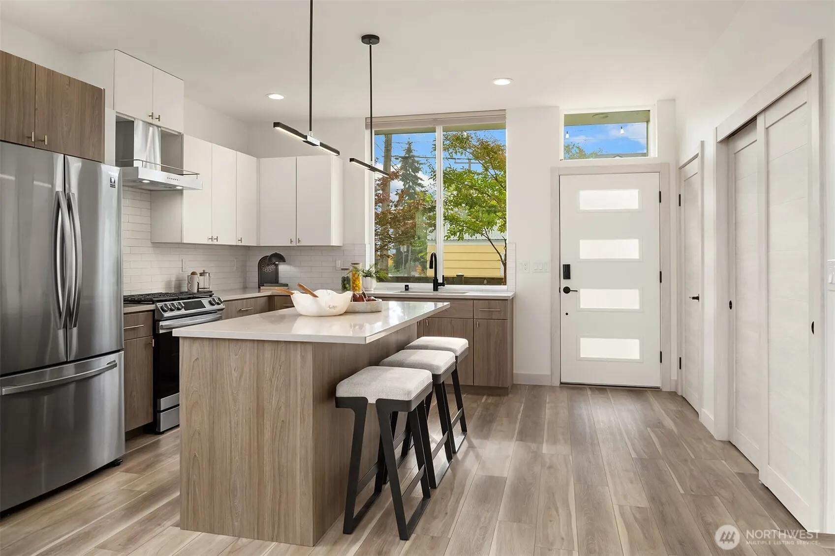 1036 NE 72nd Street , Seattle, WA 98115