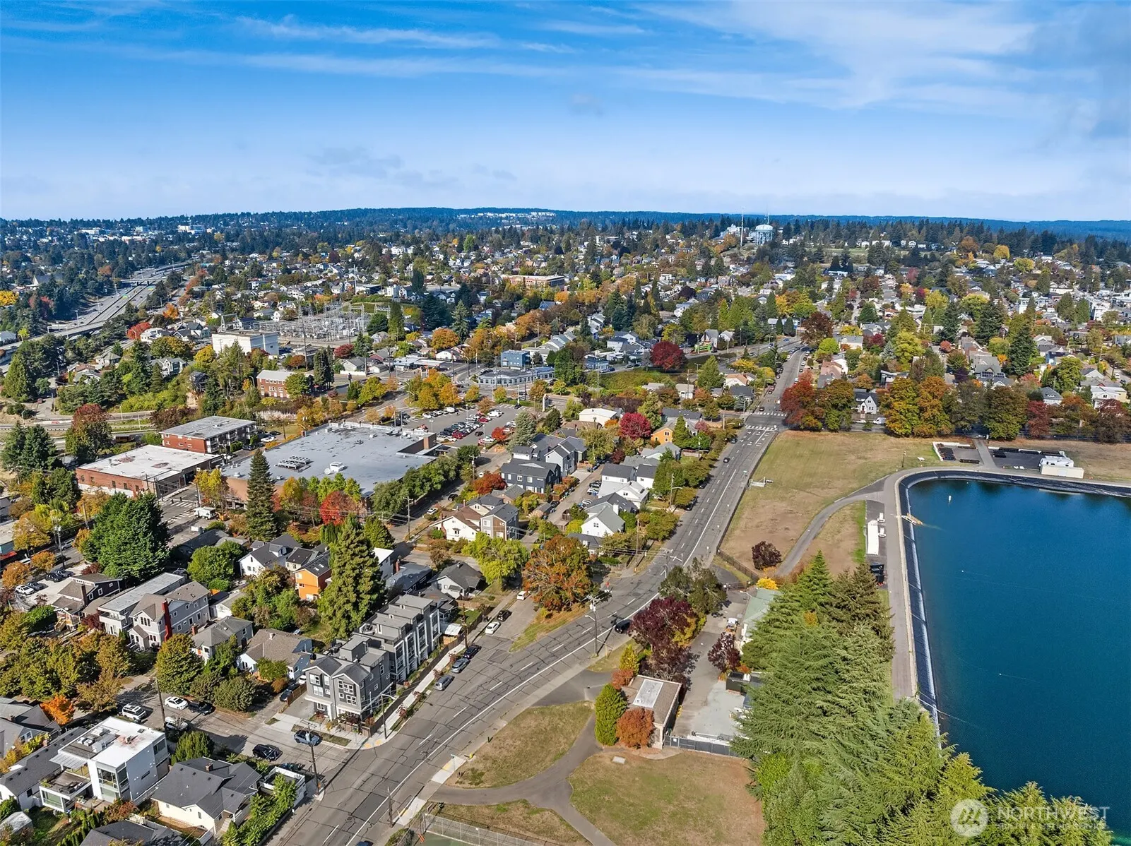 1036 NE 72nd Street , Seattle, WA 98115