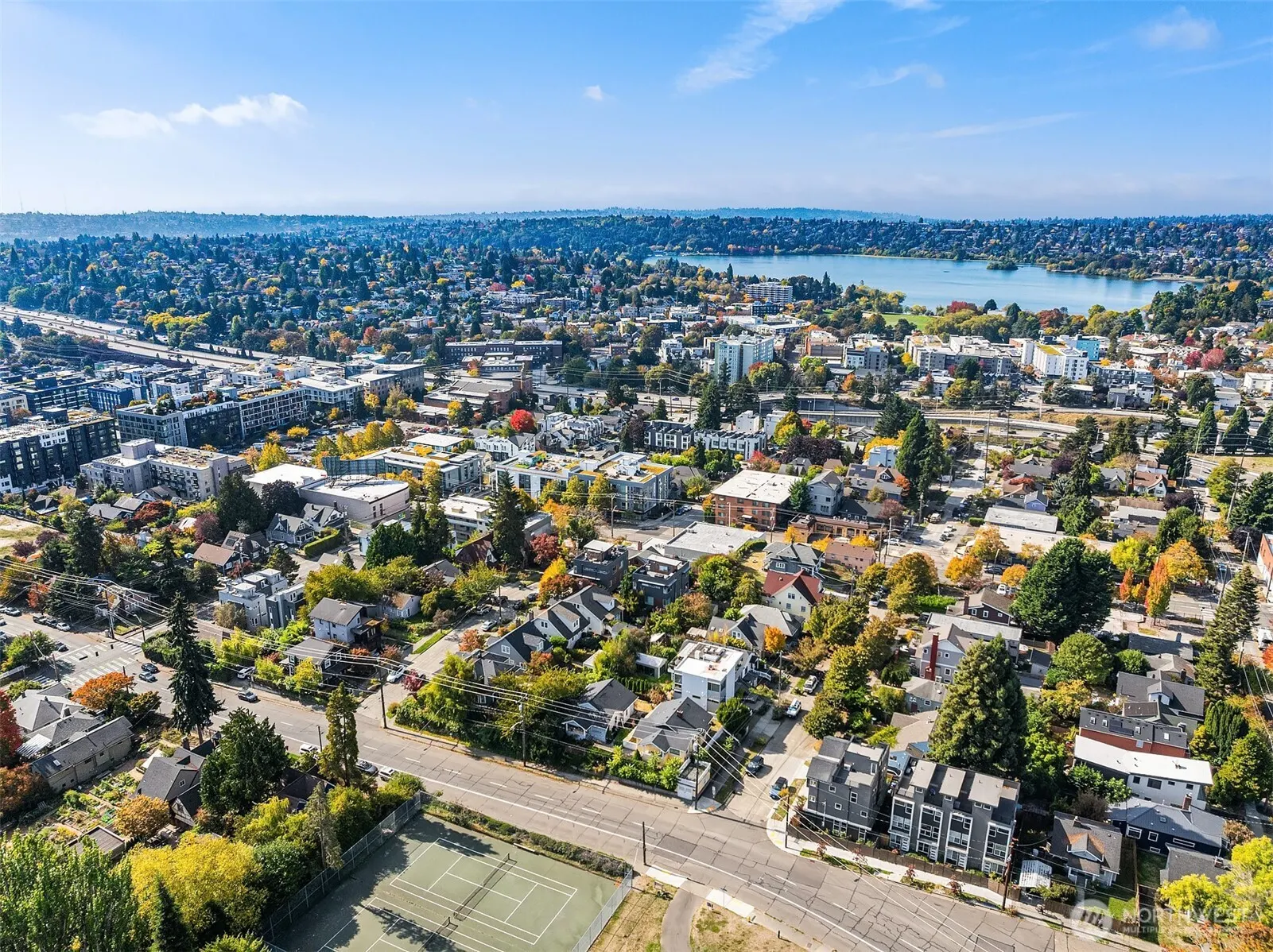 1036 NE 72nd Street , Seattle, WA 98115