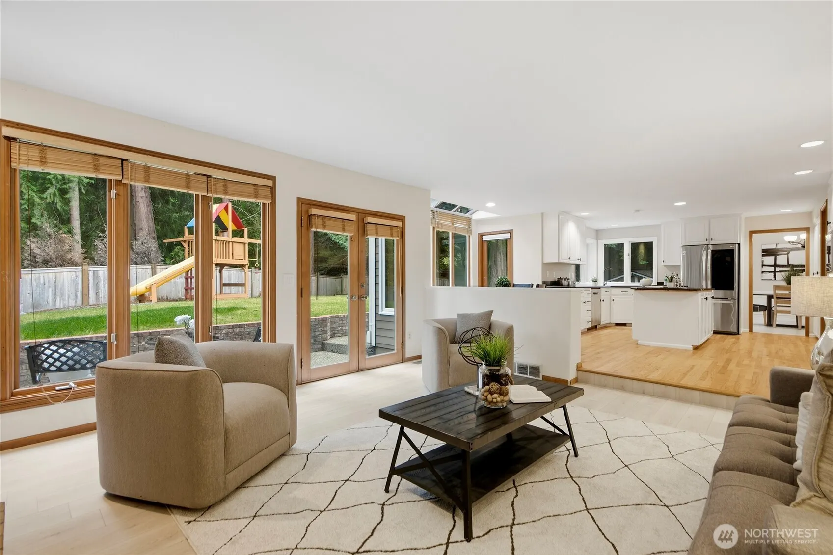 19745 NE 127th Place , Woodinville, WA 98077