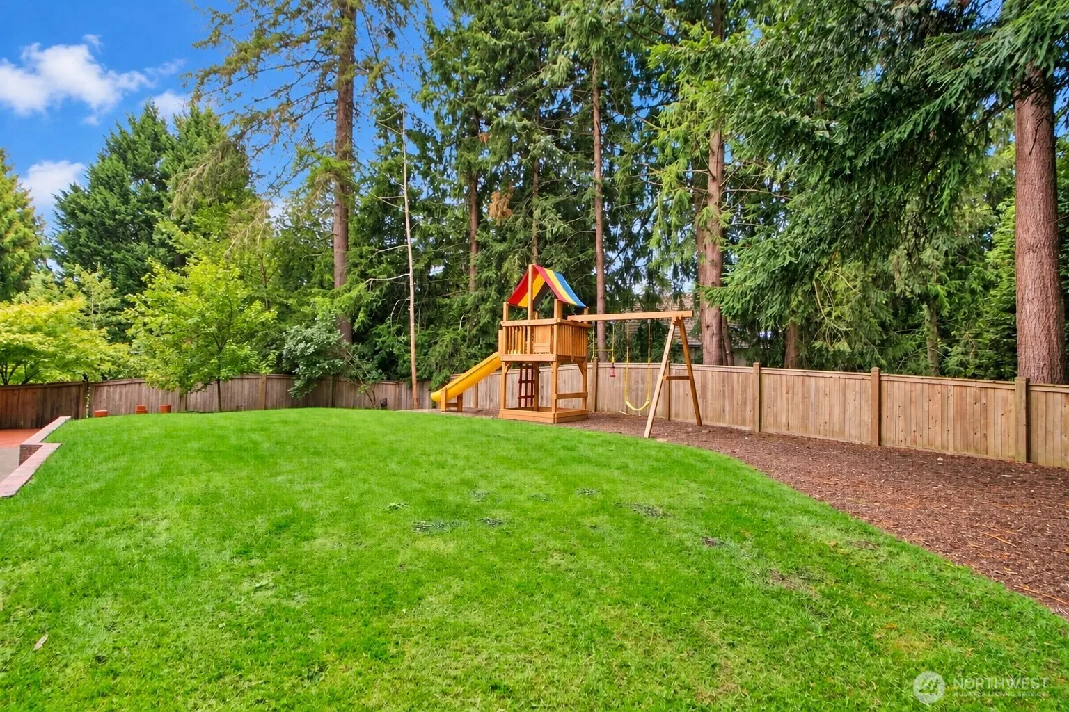 19745 NE 127th Place , Woodinville, WA 98077