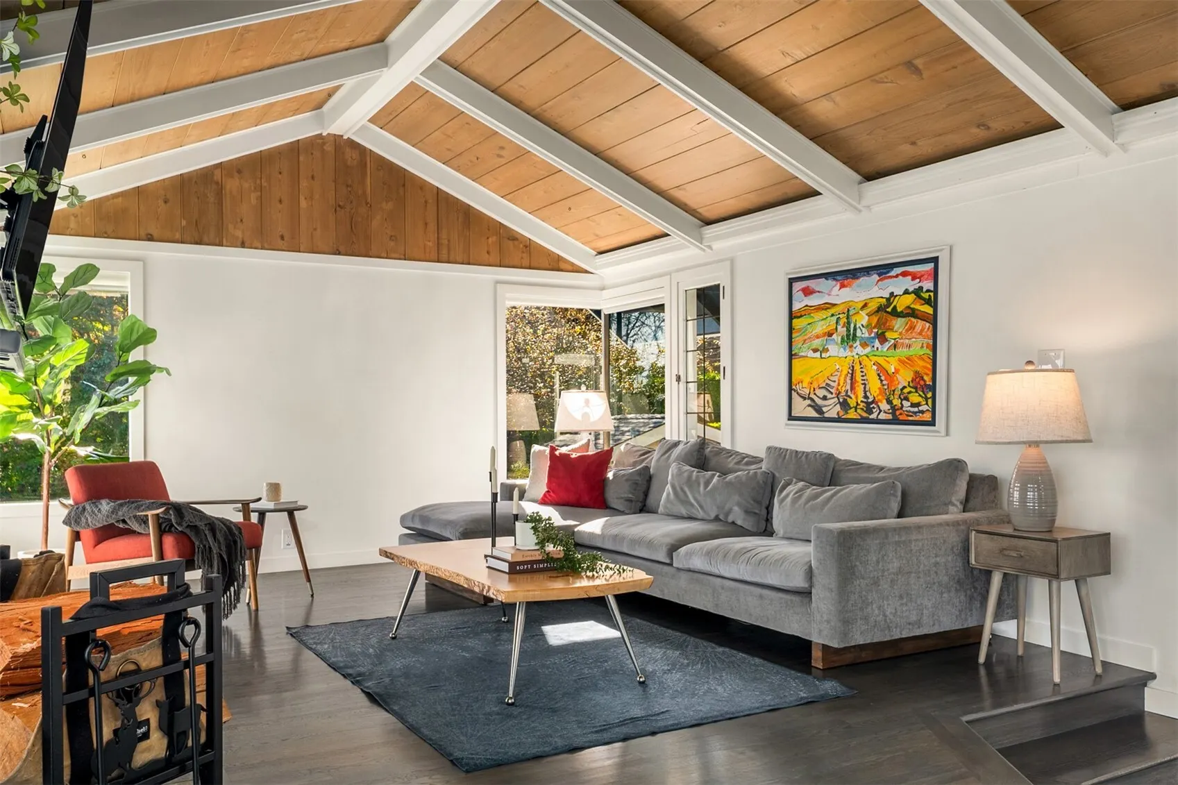 8428 Island Drive S, Seattle, WA 98118