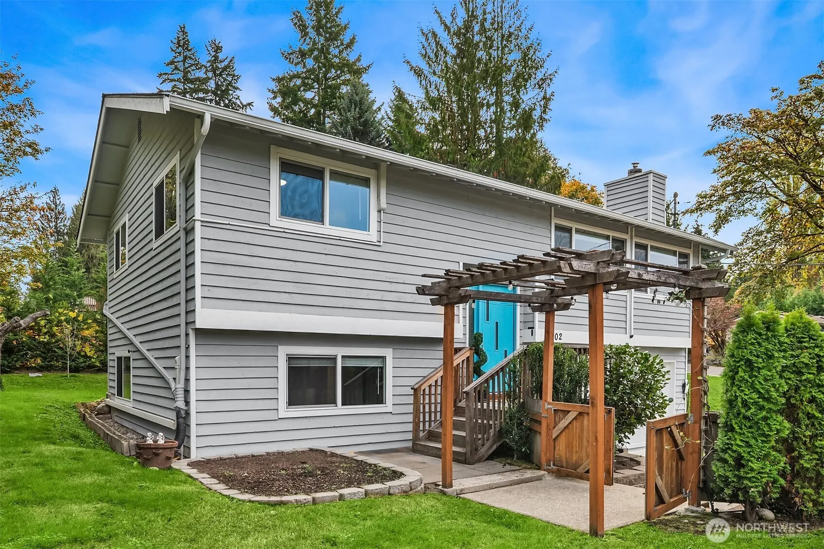 11102 126th Avenue NE, Kirkland, WA 98033