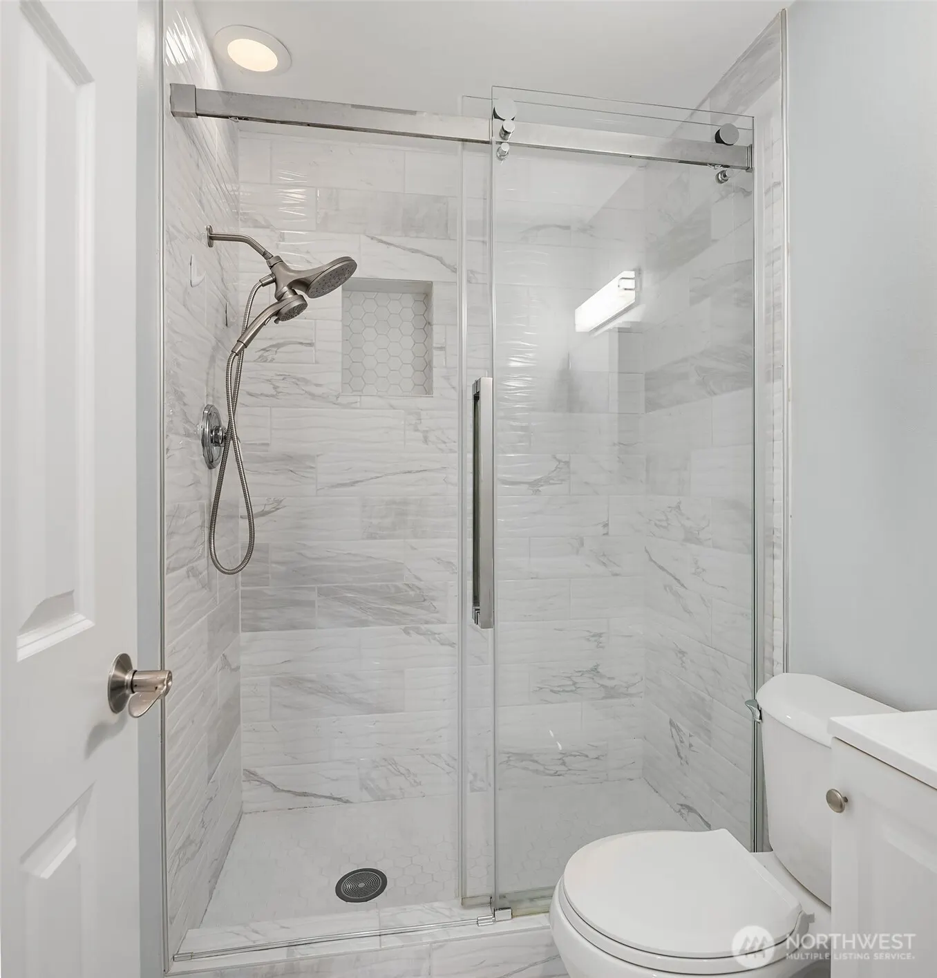 11102 126th Avenue NE, Kirkland, WA 98033