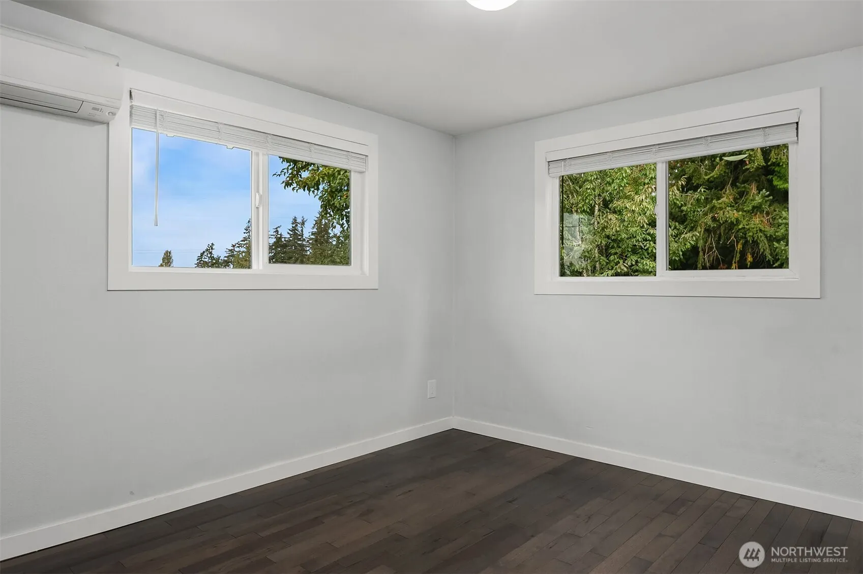 11102 126th Avenue NE, Kirkland, WA 98033