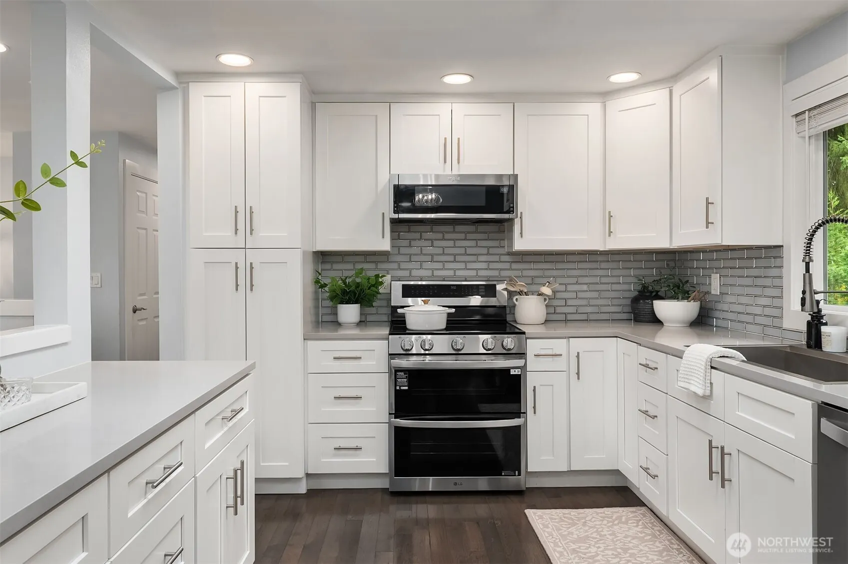 11102 126th Avenue NE, Kirkland, WA 98033