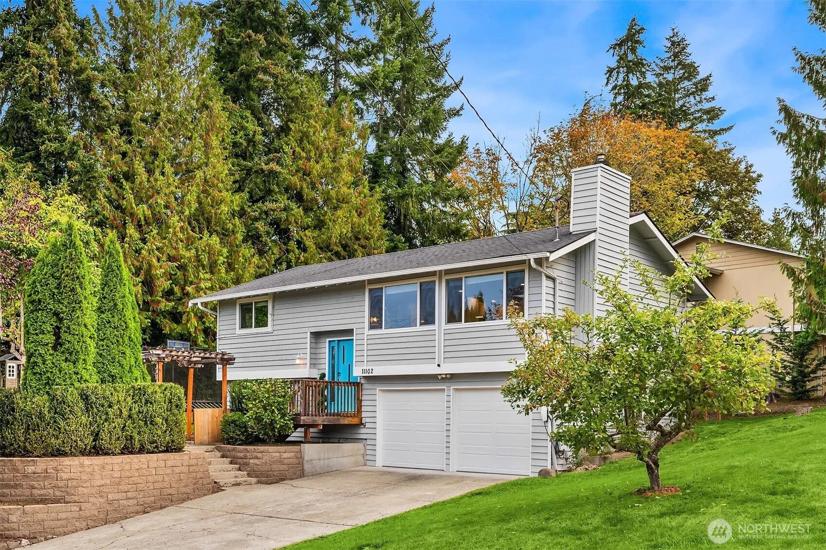 11102 126th Avenue NE, Kirkland, WA 98033