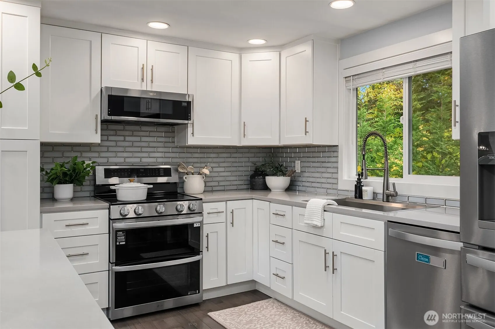 11102 126th Avenue NE, Kirkland, WA 98033