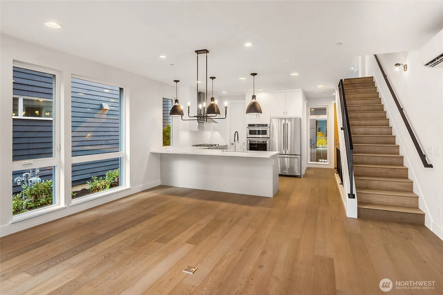 311 4th Avenue , Kirkland, WA 98033