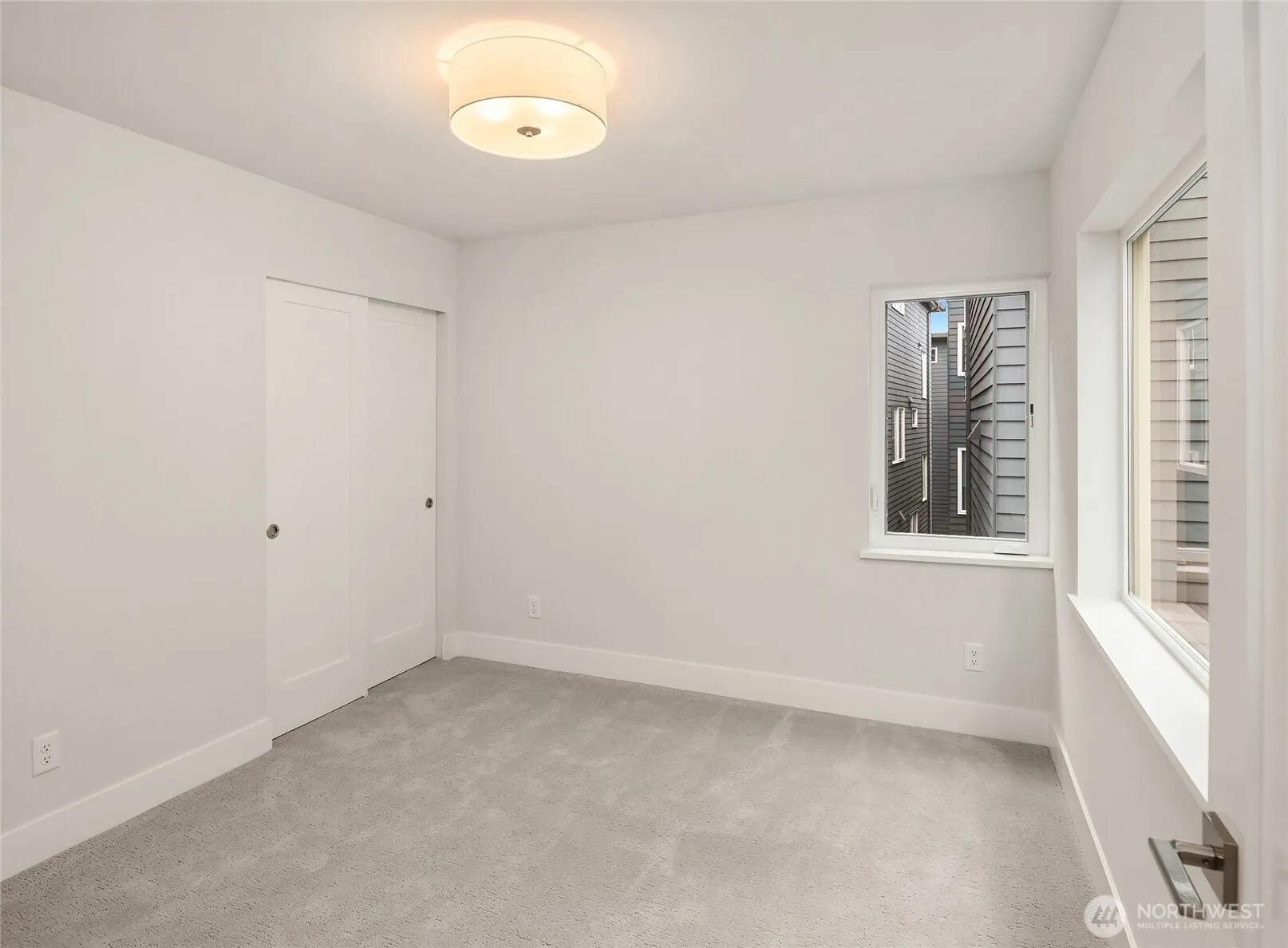 311 4th Avenue , Kirkland, WA 98033