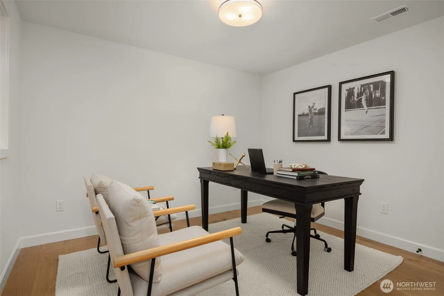 10836 NE 12th Place , Bellevue, WA 98004