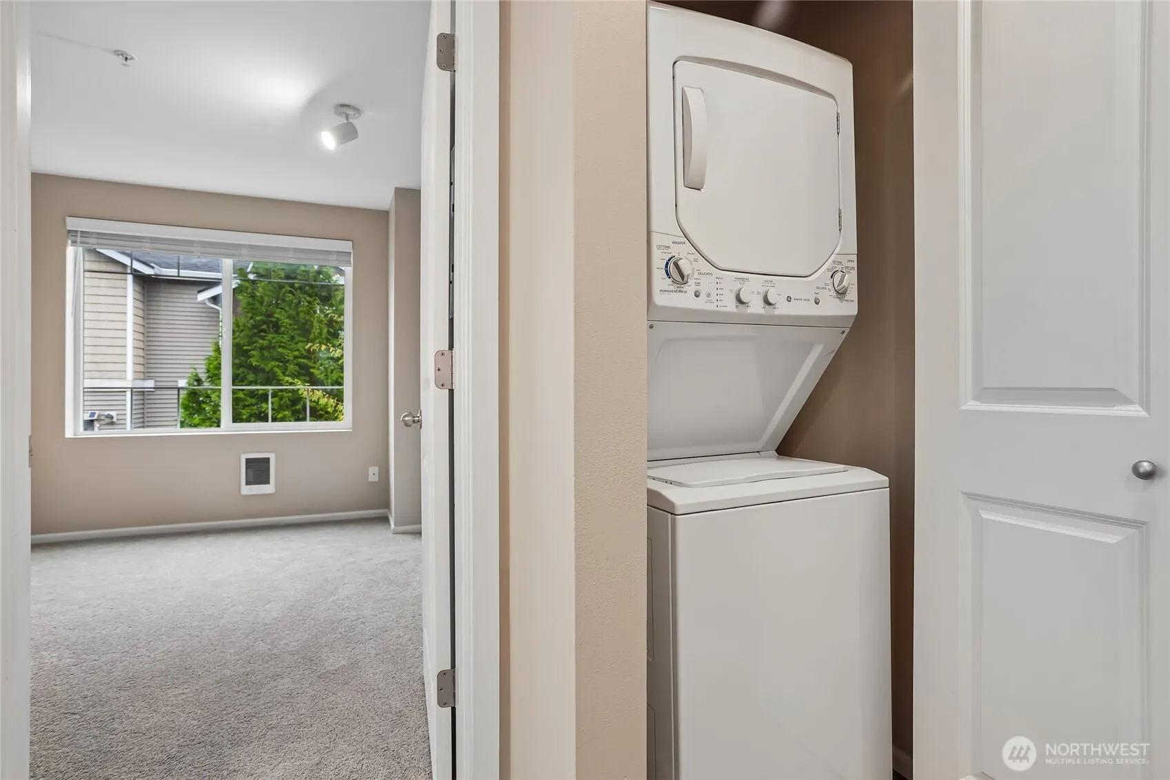 15720 Manor Way #M3, Lynnwood, WA 98087-6253