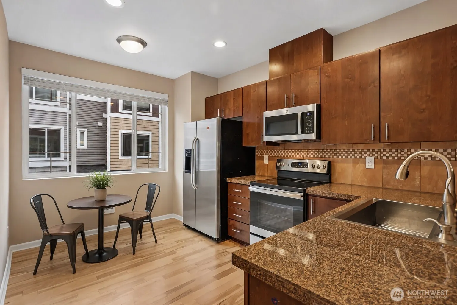 15720 Manor Way #M3, Lynnwood, WA 98087-6253
