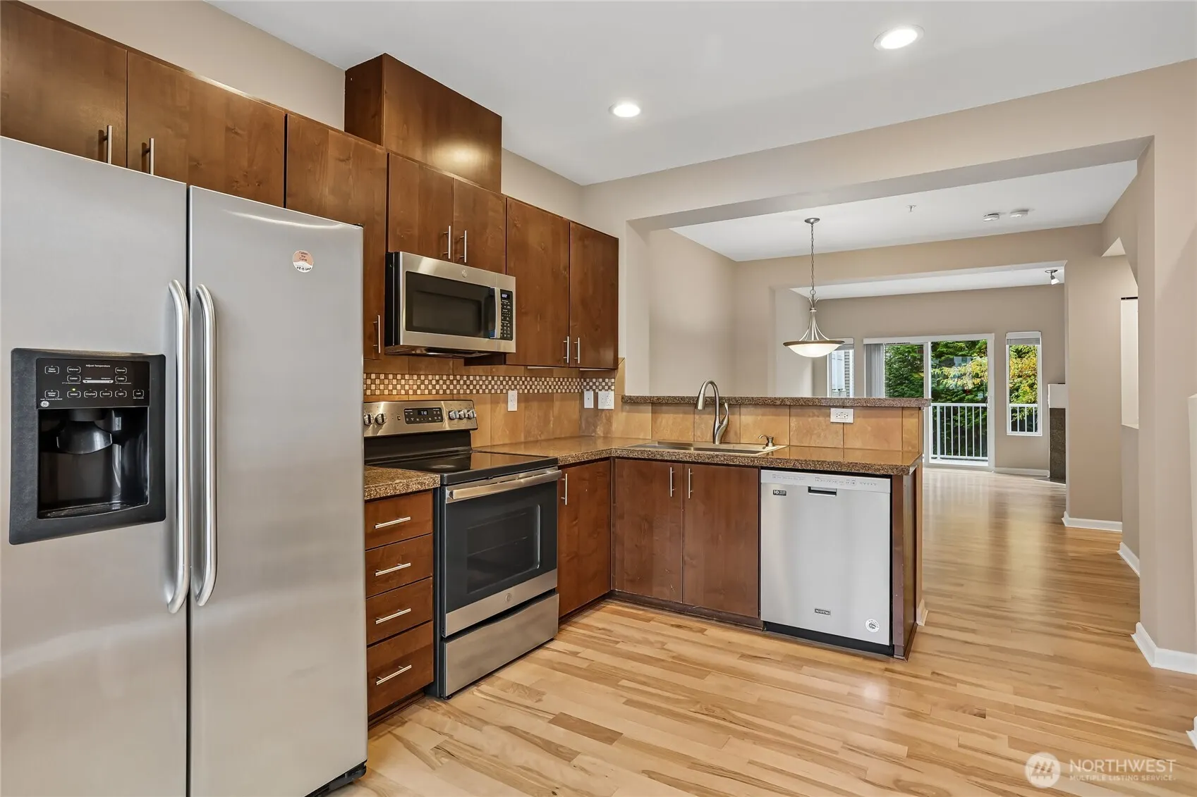 15720 Manor Way #M3, Lynnwood, WA 98087-6253