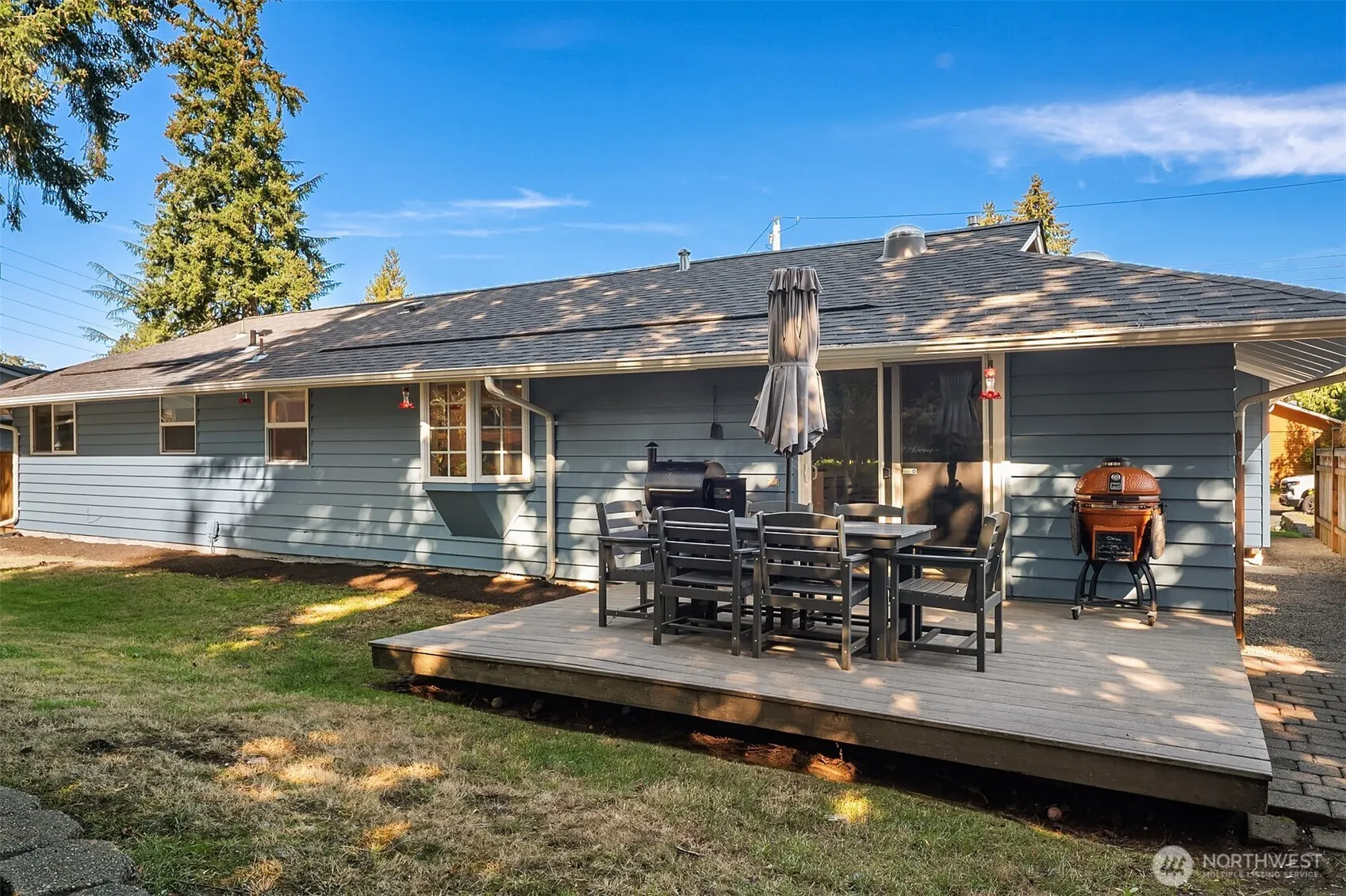 3917 NE 11th Place , Renton, WA 98056