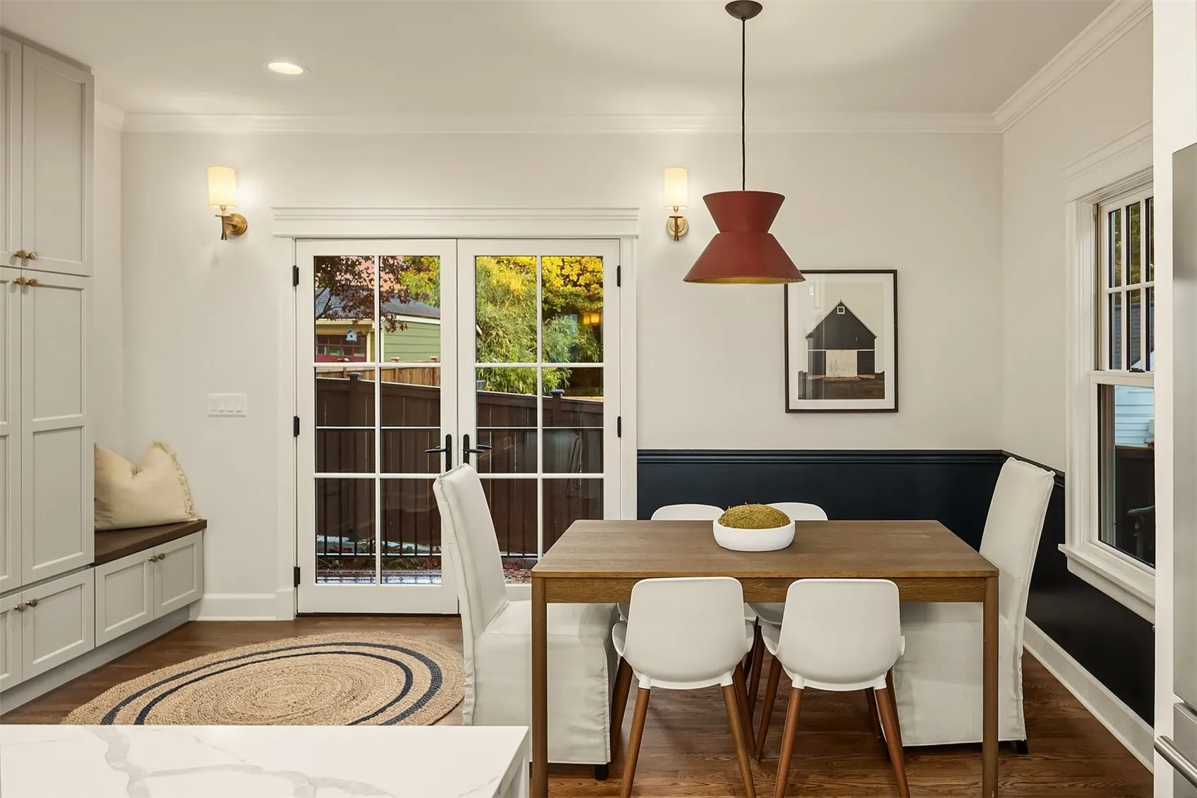 206 32nd Avenue , Seattle, WA 98122