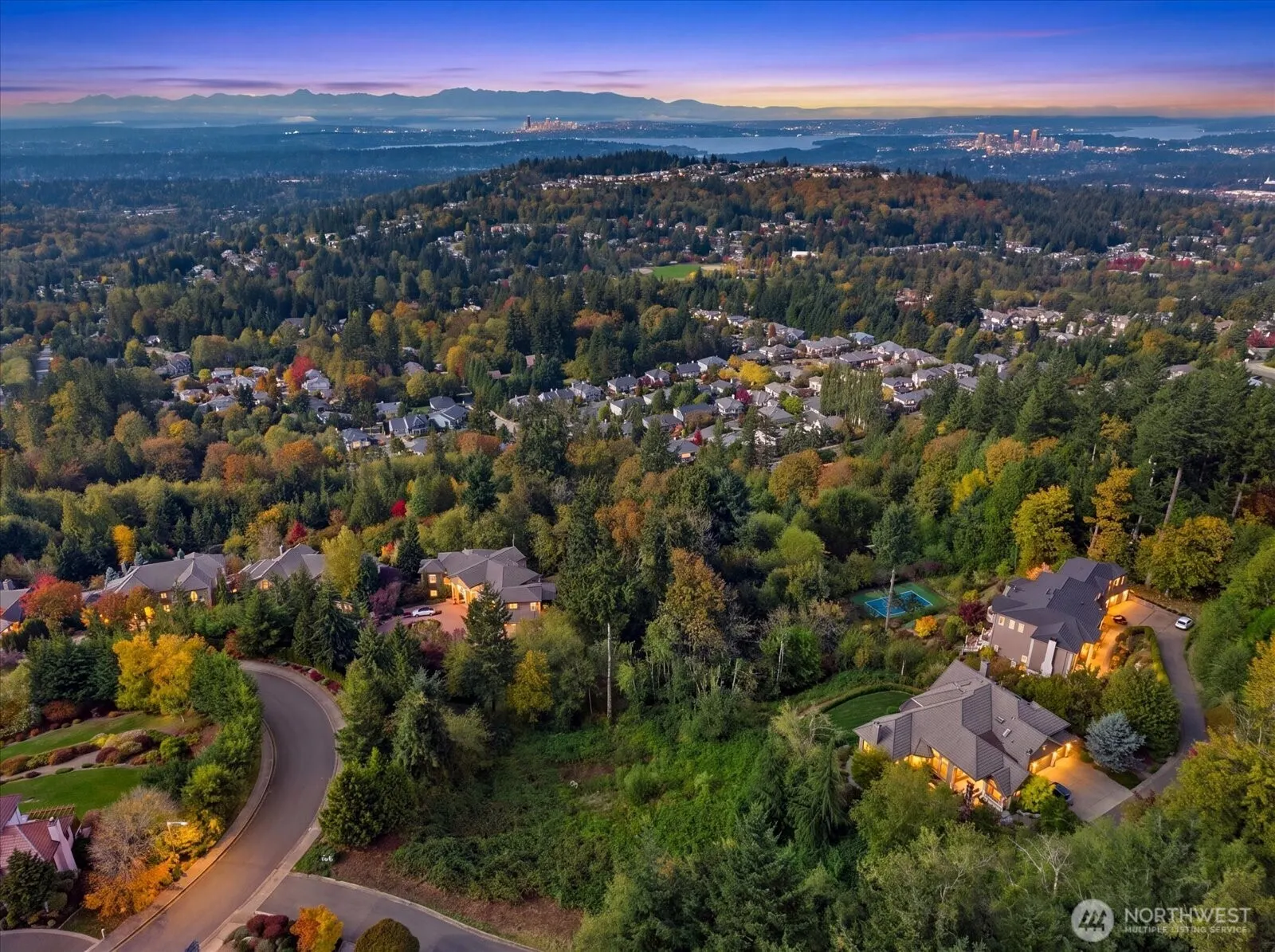 6452 170th Pl SE , Bellevue, WA 98006