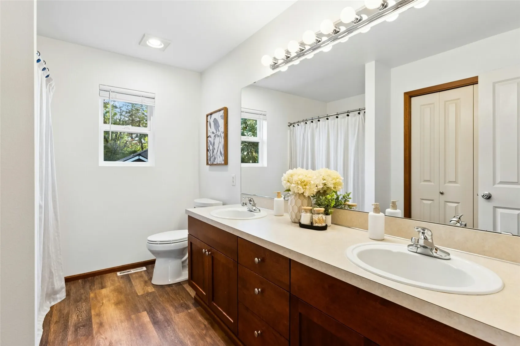 5825 NE 1st Street , Renton, WA 98059