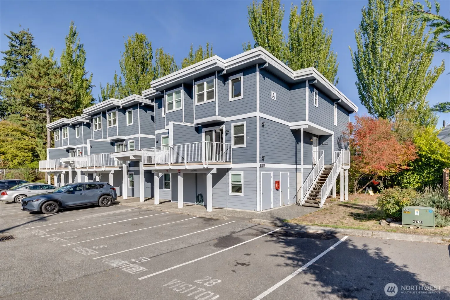 6703 204th Street SW #206, Lynnwood, WA 98036