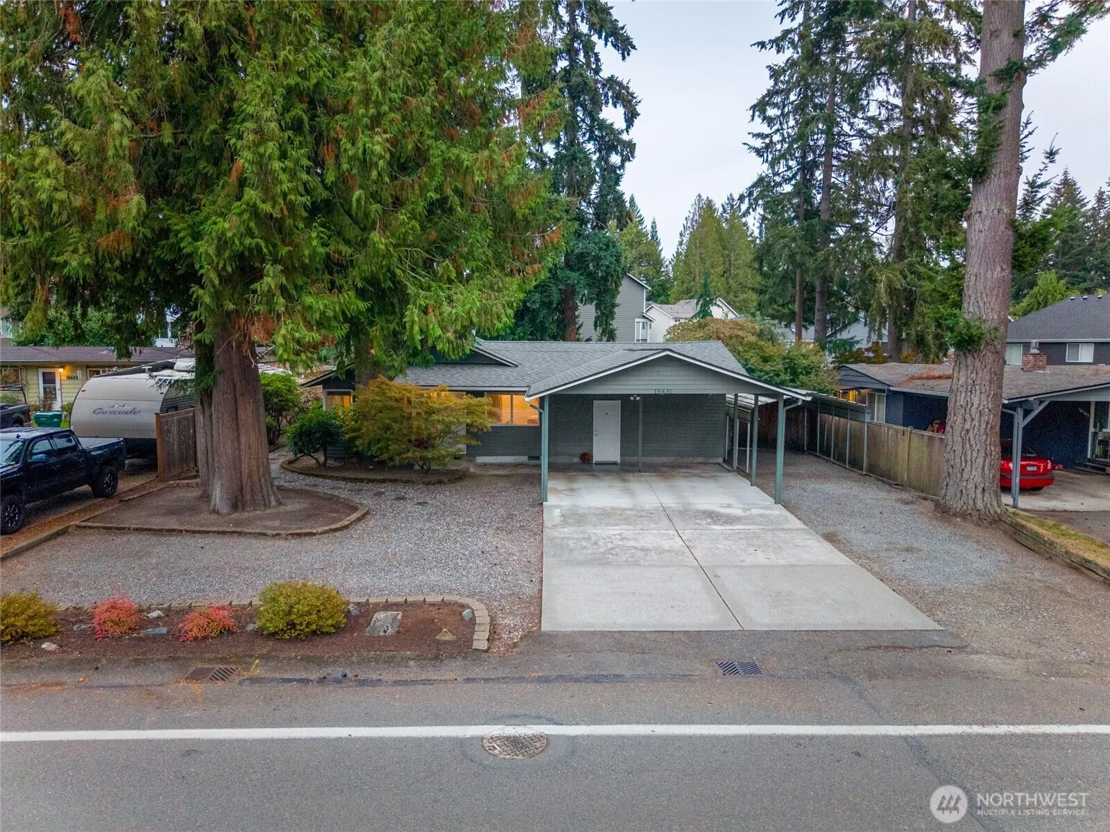 19631 Bartlett Road , Bothell, WA 98012