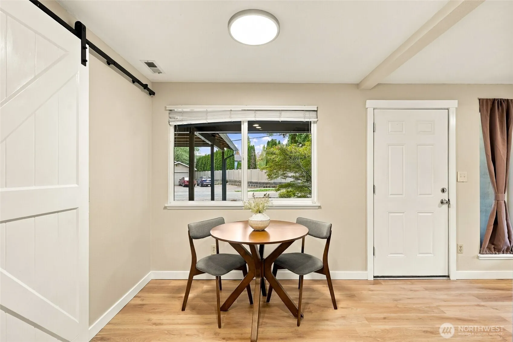 19631 Bartlett Road , Bothell, WA 98012