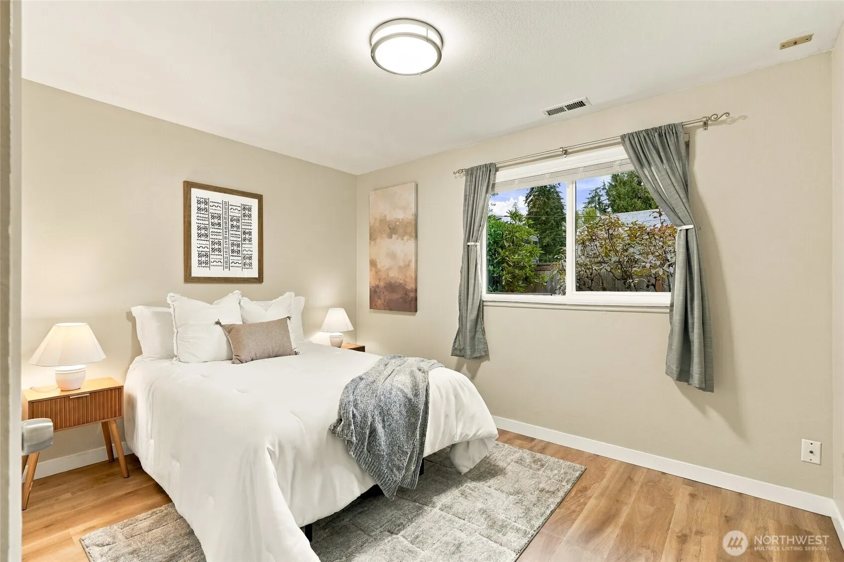 19631 Bartlett Road , Bothell, WA 98012