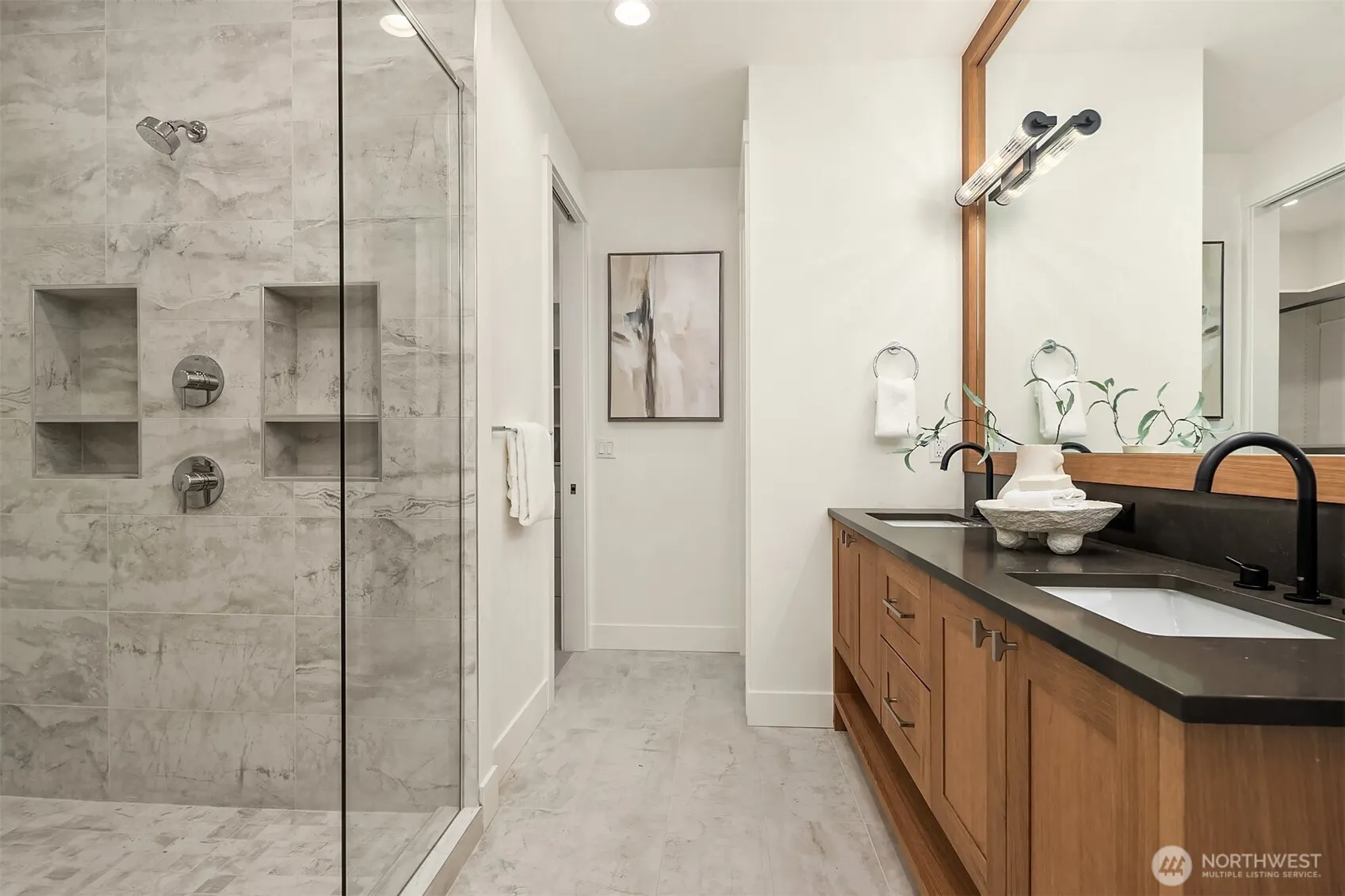 12523 NE 94th Street , Kirkland, WA 98033