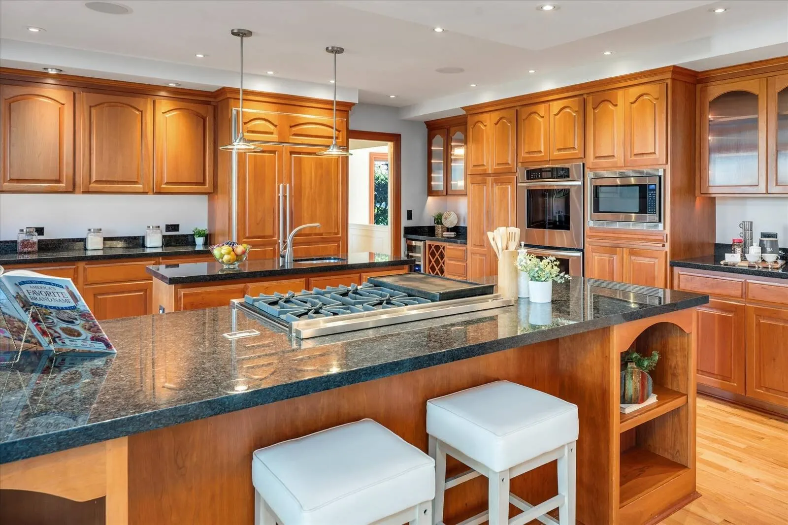 3344 217th Place NE, Sammamish, WA 98074