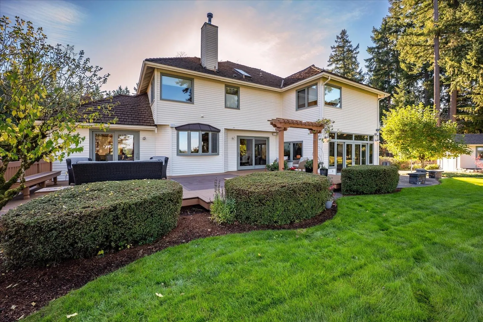 3344 217th Place NE, Sammamish, WA 98074