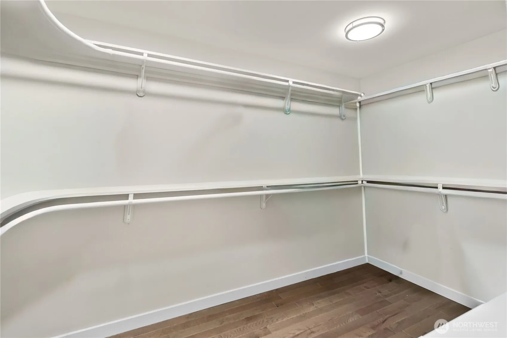 19618 NE 44th Place , Sammamish, WA 98074