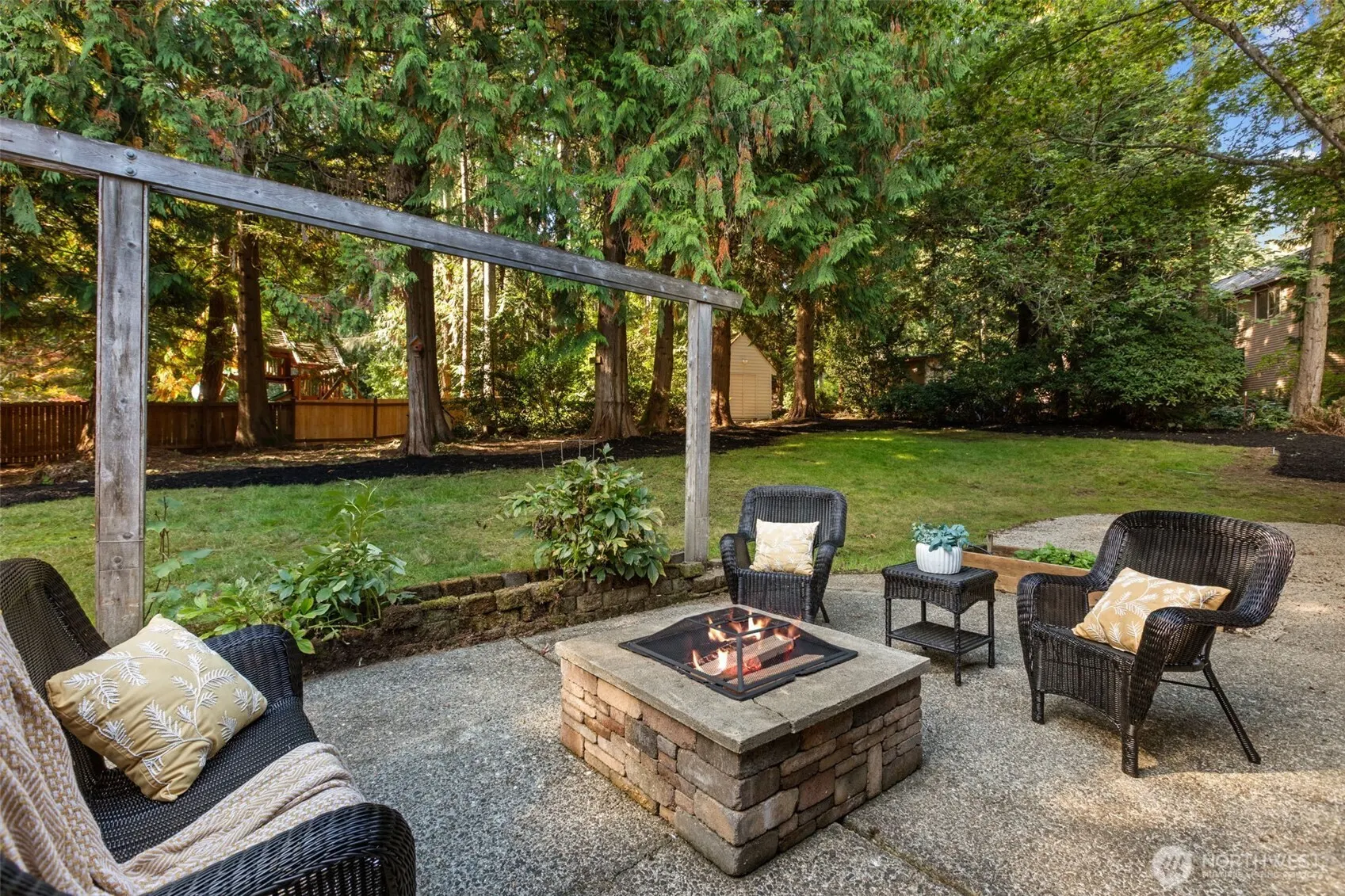 14605 181st Place NE, Woodinville, WA 98072